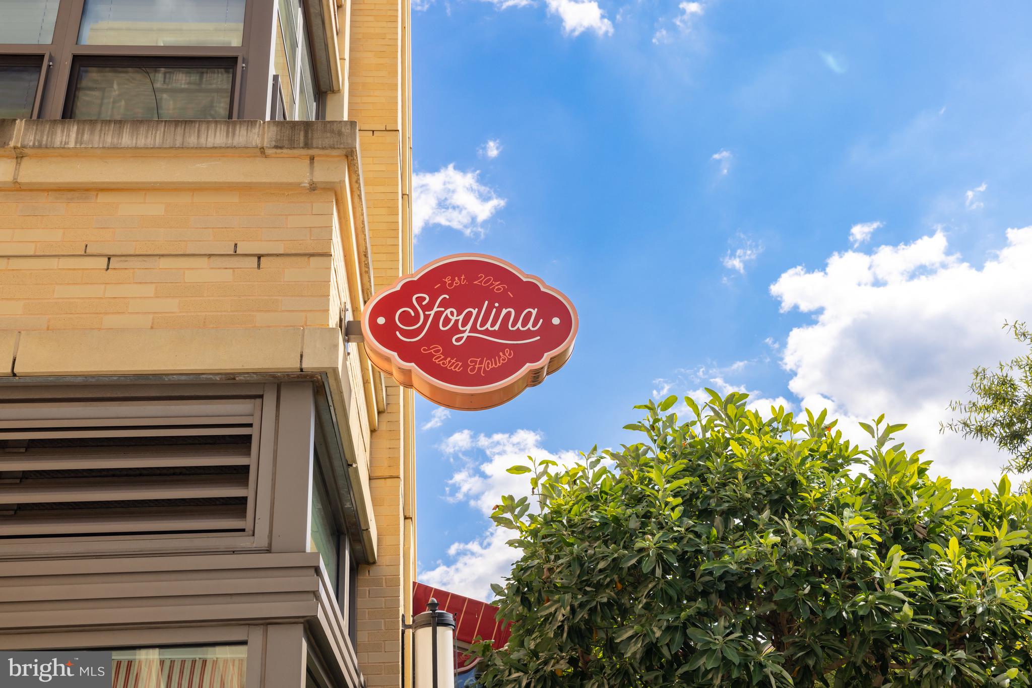 4025 Connecticut Ave NW #103