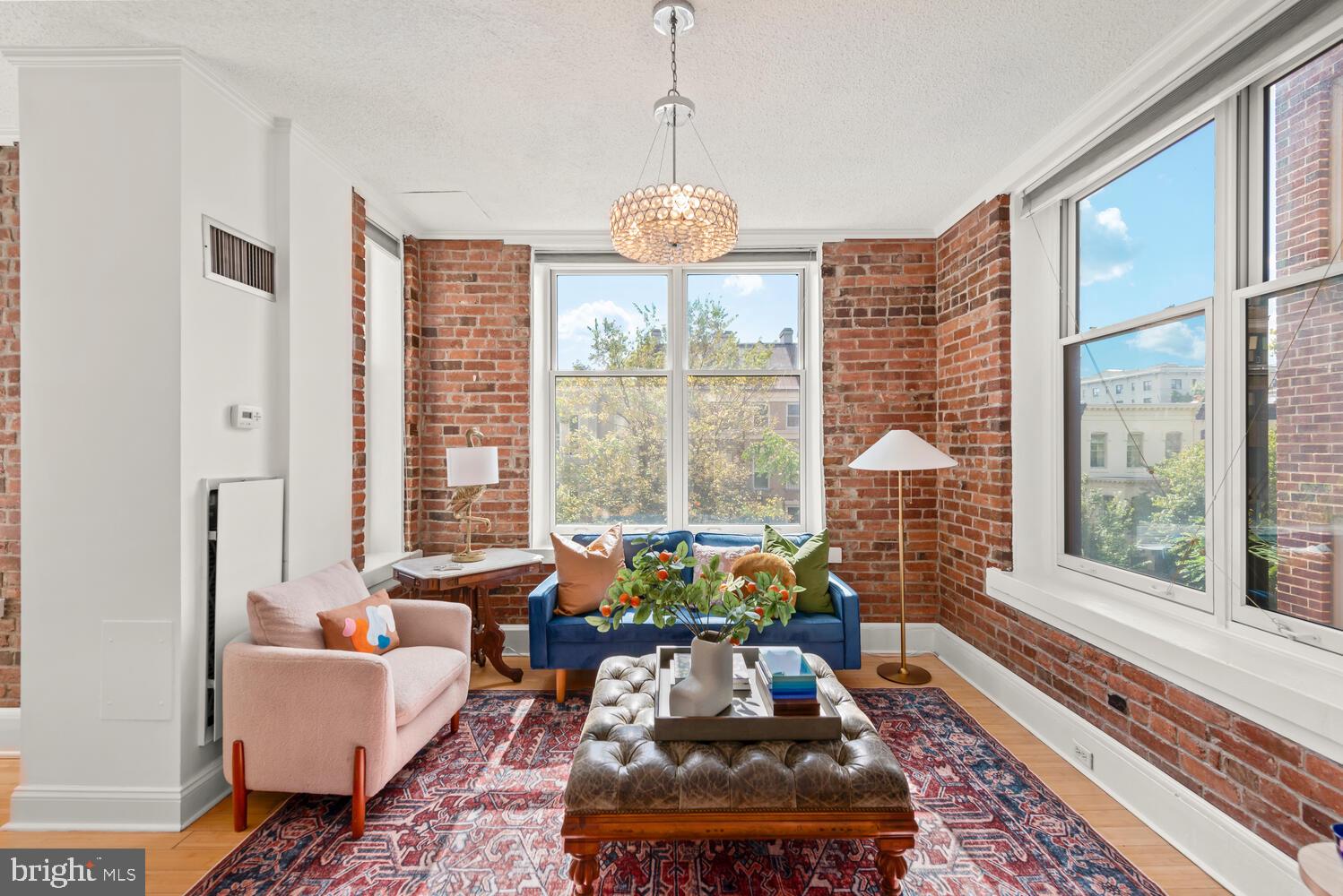 1615 Q St NW #203