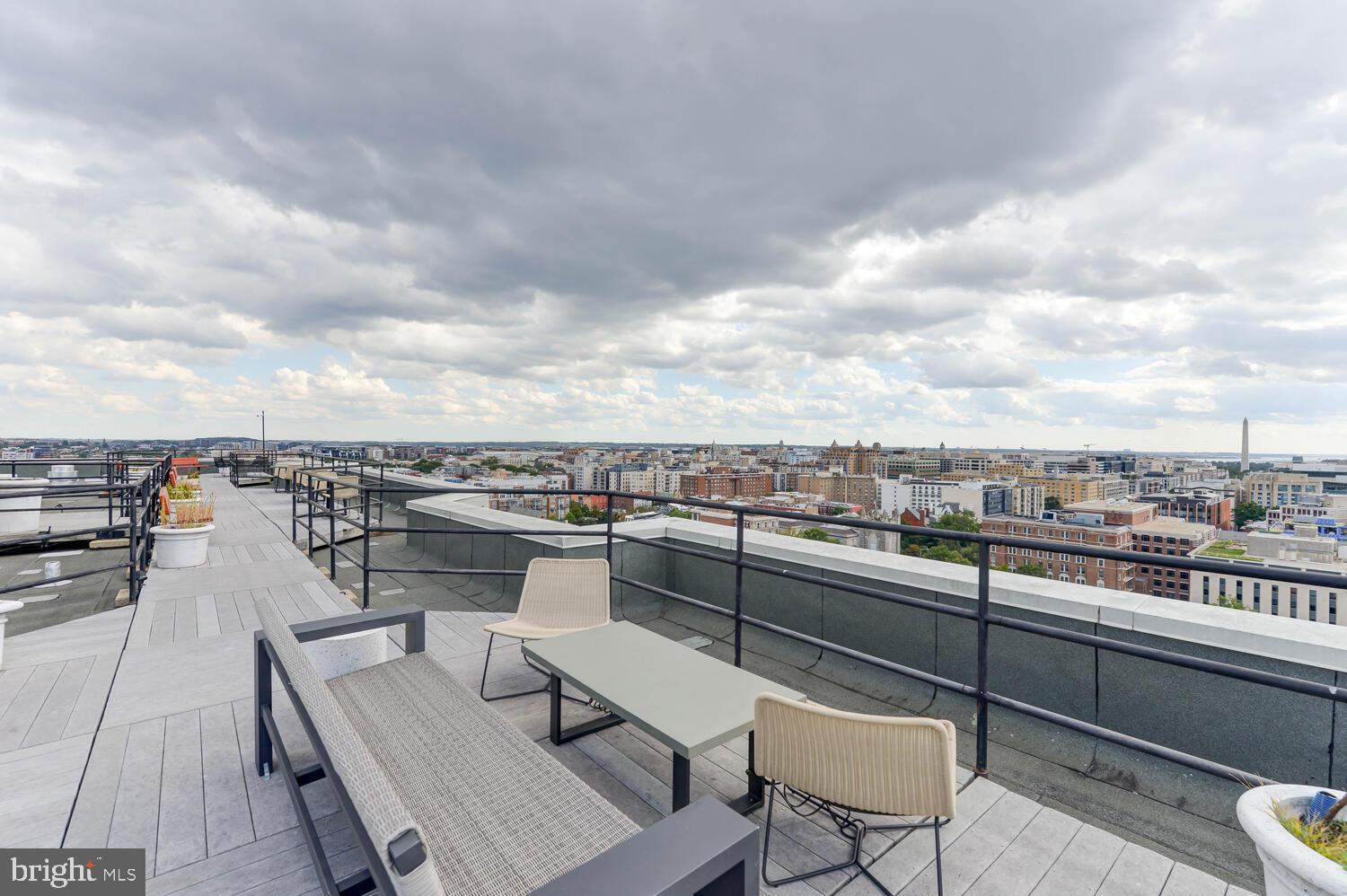 1615 Q St NW #203