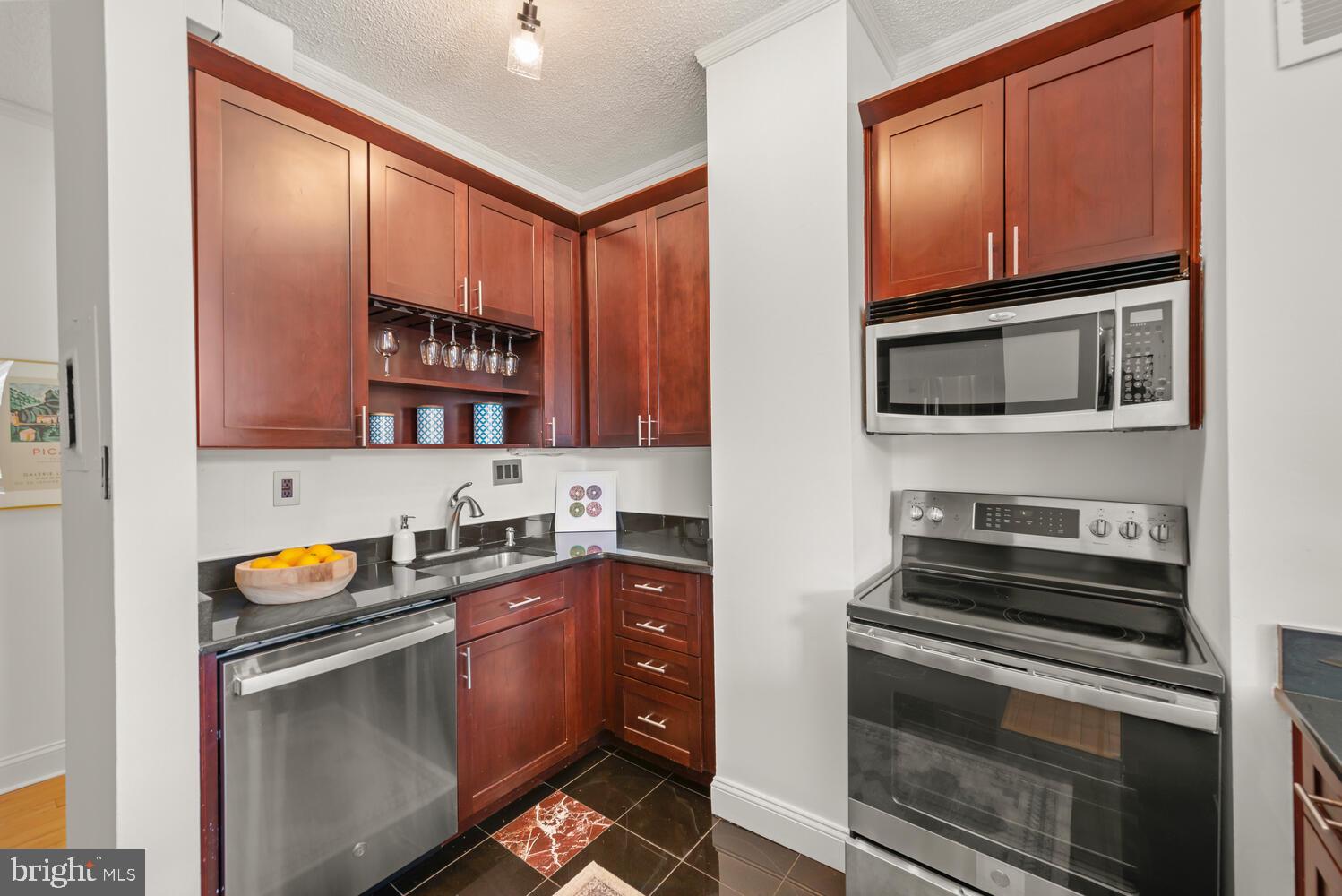 1615 Q St NW #203