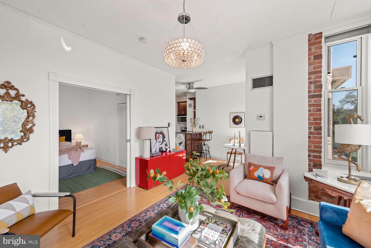 1615 Q St NW #203