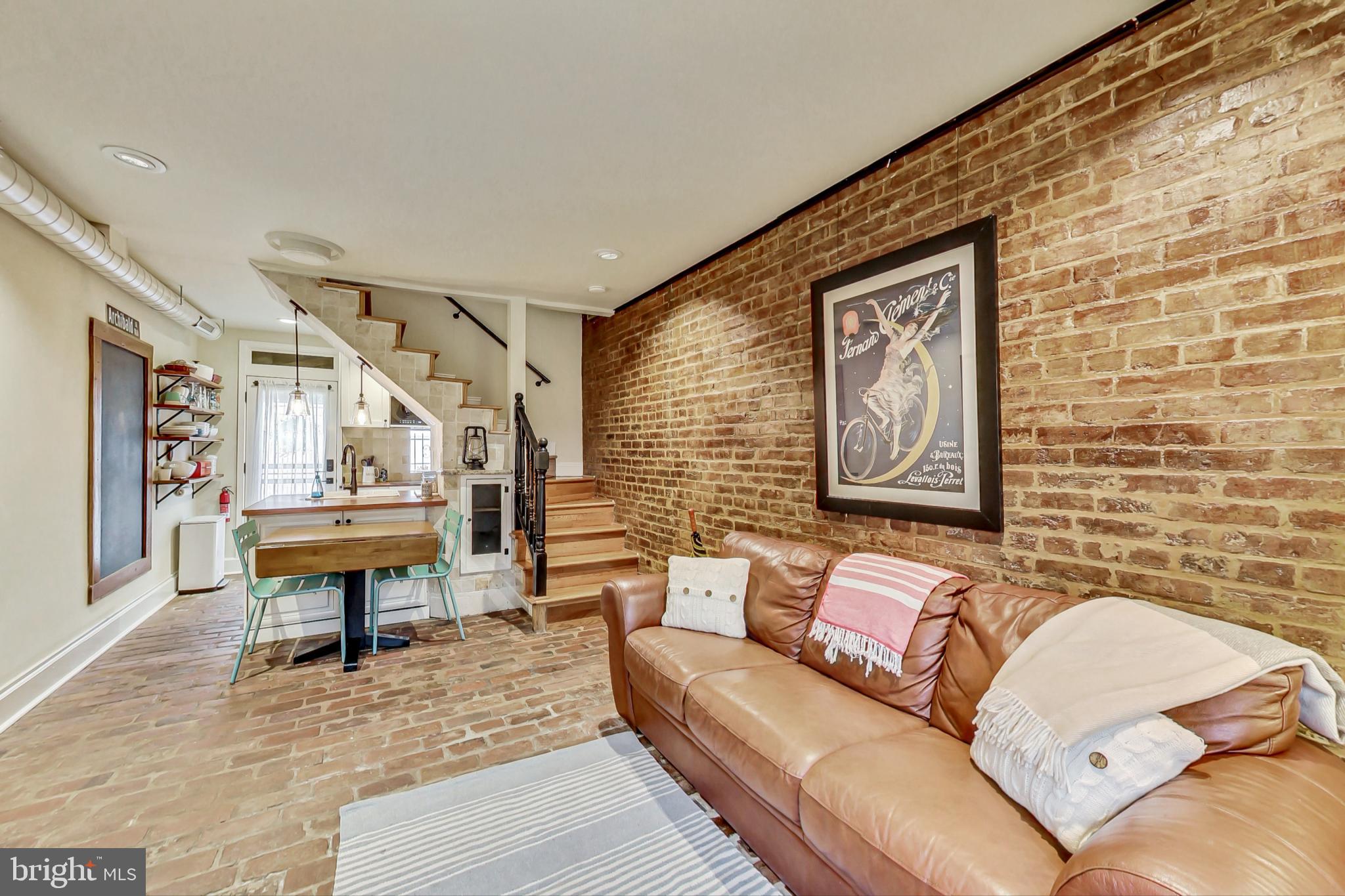 520 Archibald Walk SE