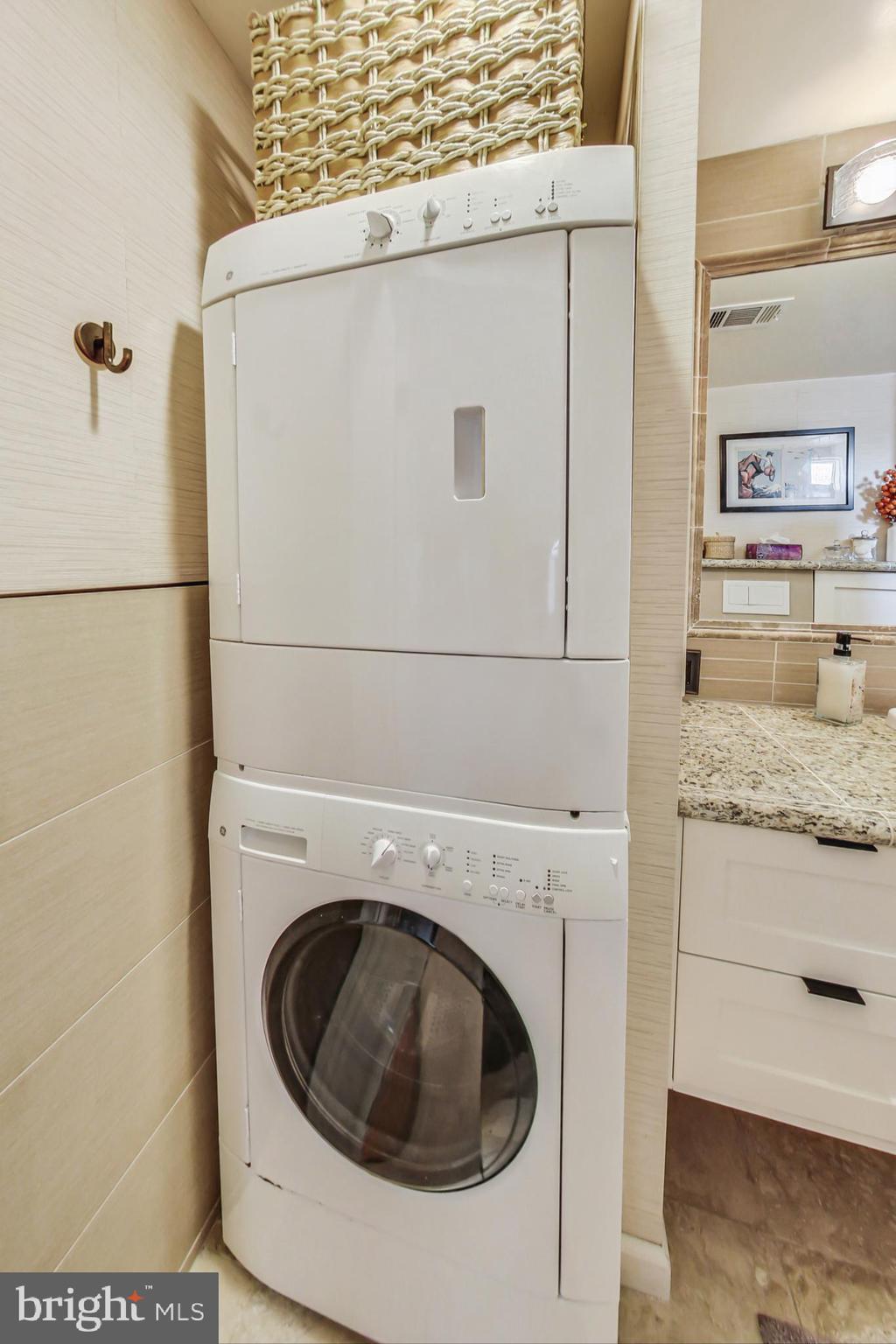 520 Archibald Walk SE