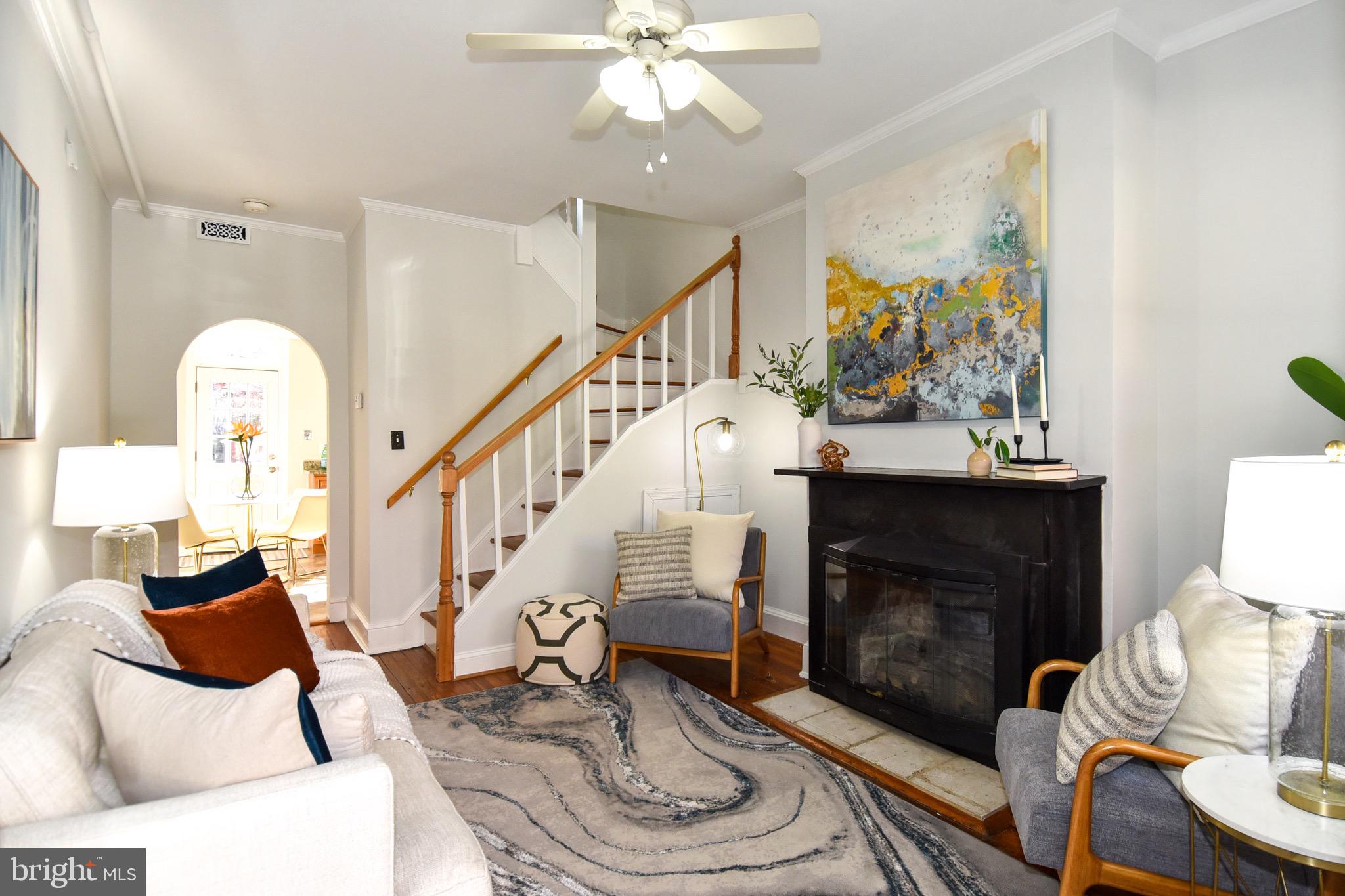 1217 Walter St SE