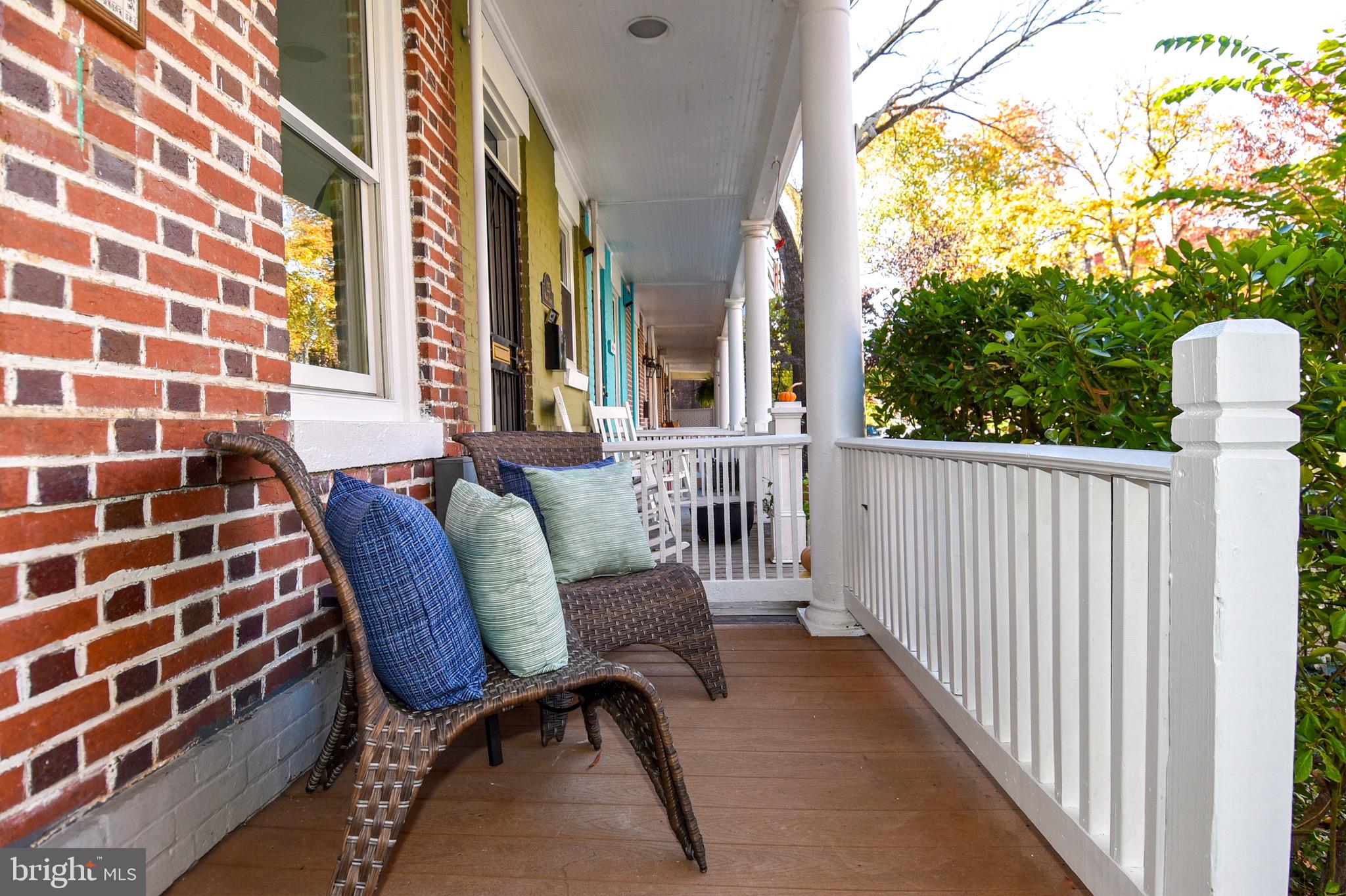 1217 Walter St SE