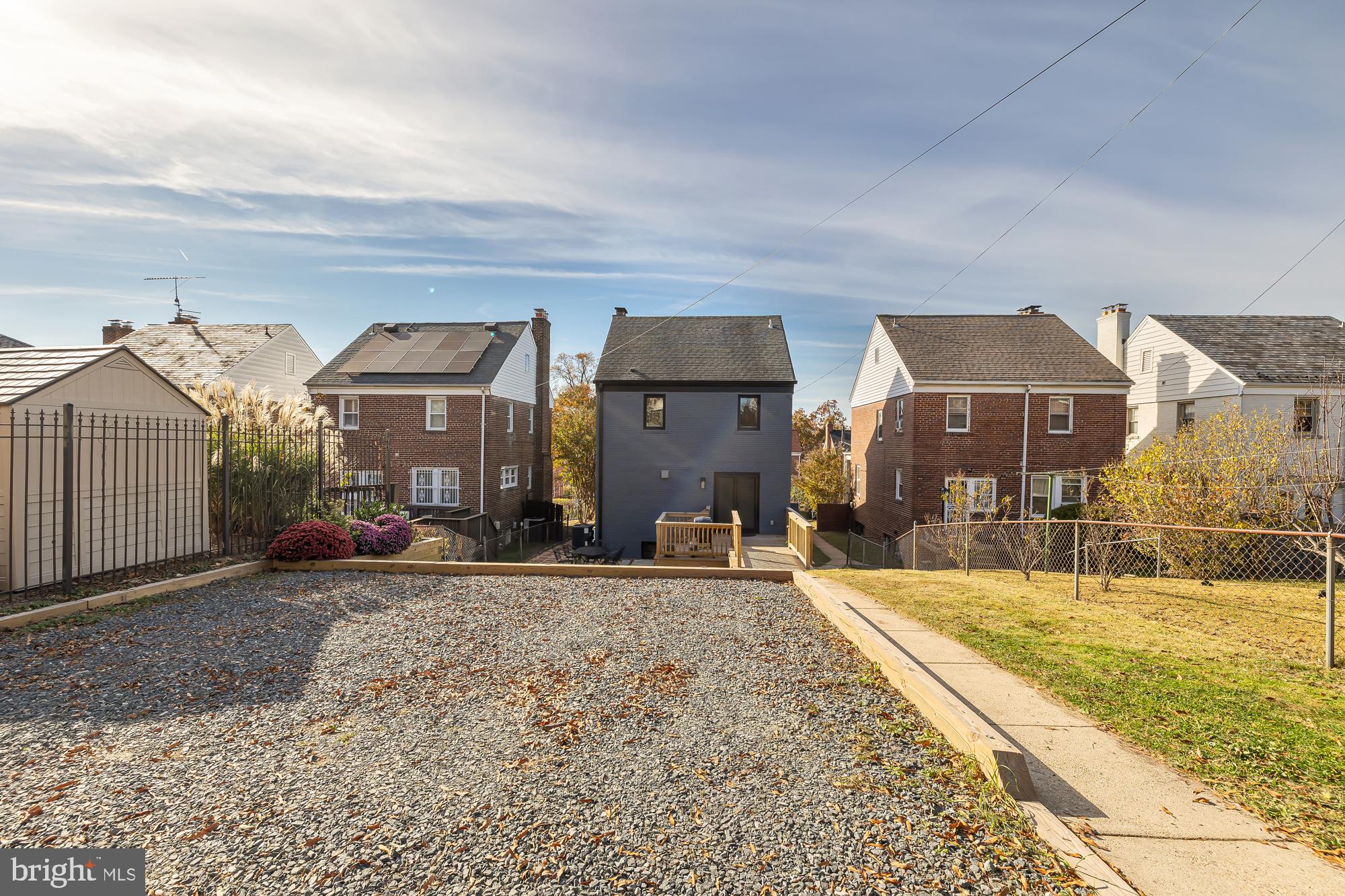 6431 2nd Pl NW