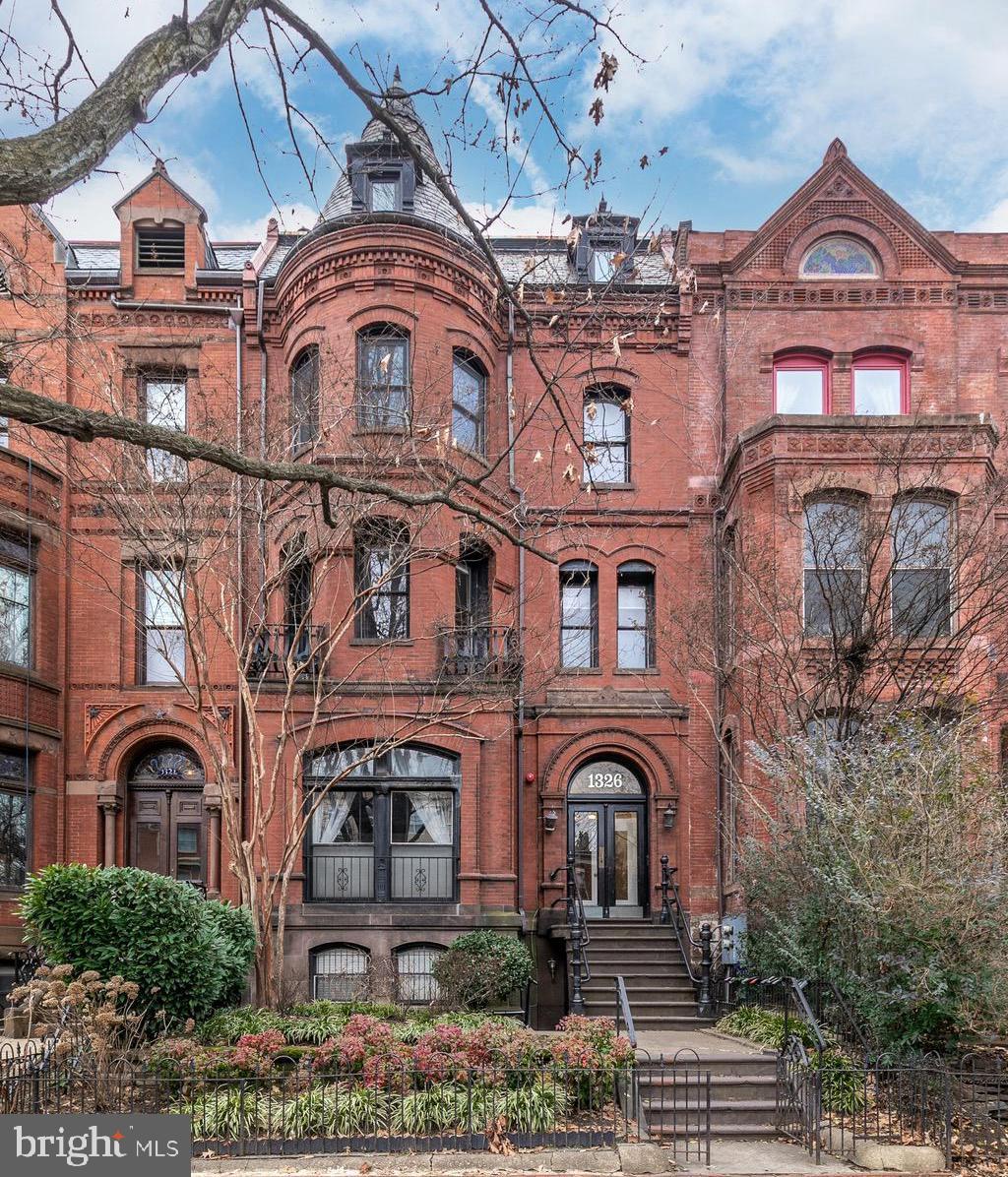 1326 Vermont Ave NW #4