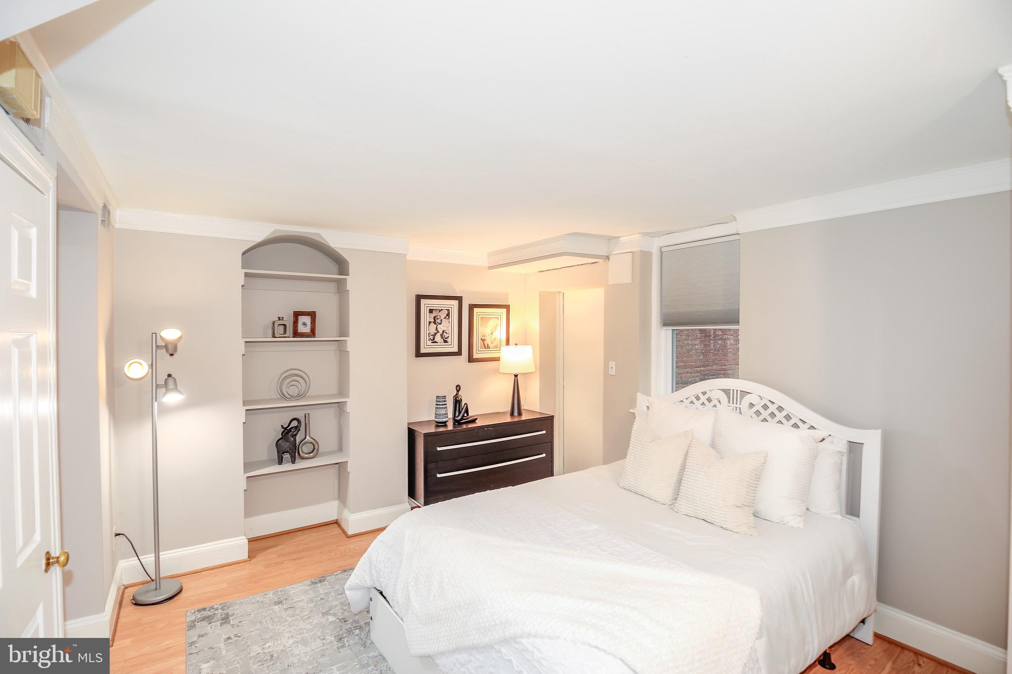 1326 Vermont Ave NW #4