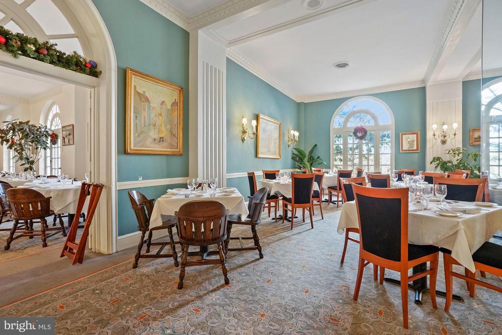 4000 Cathedral Ave NW #344-345b