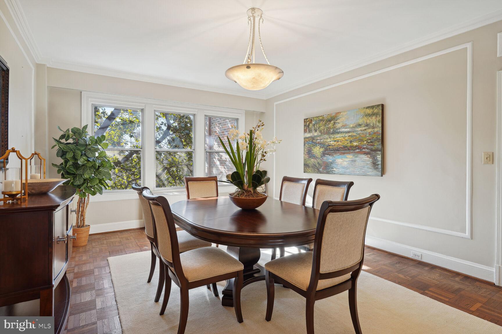 4000 Cathedral Ave NW #344-345b