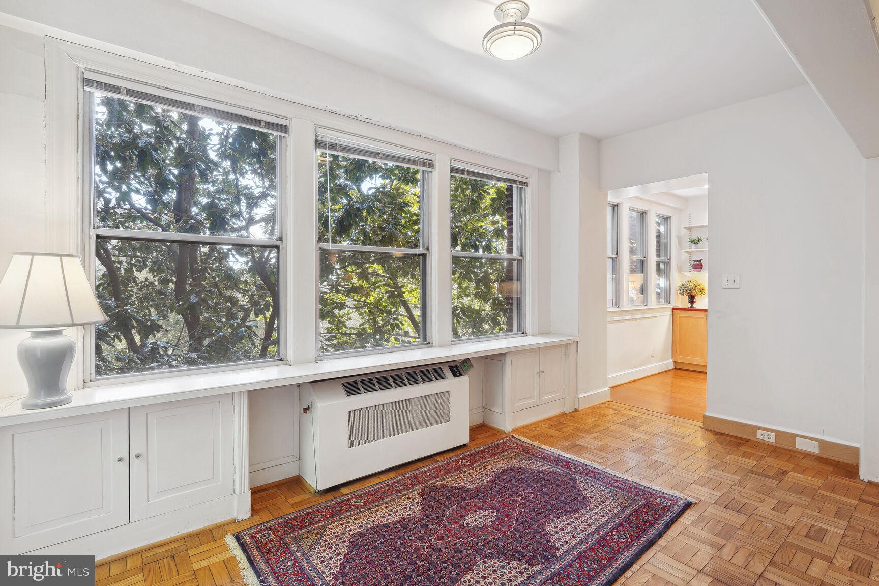 4000 Cathedral Ave NW #344-345b