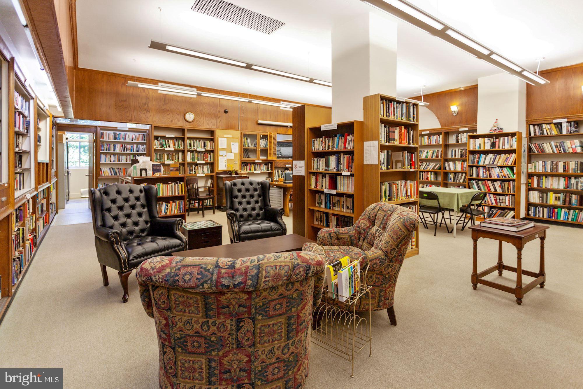 4000 Cathedral Ave NW #344-345b