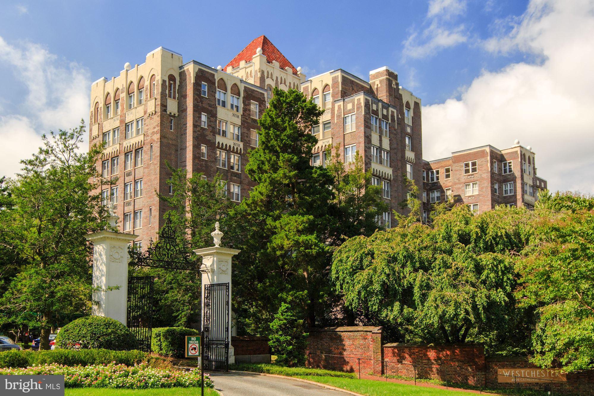 4000 Cathedral Ave NW #344-345b