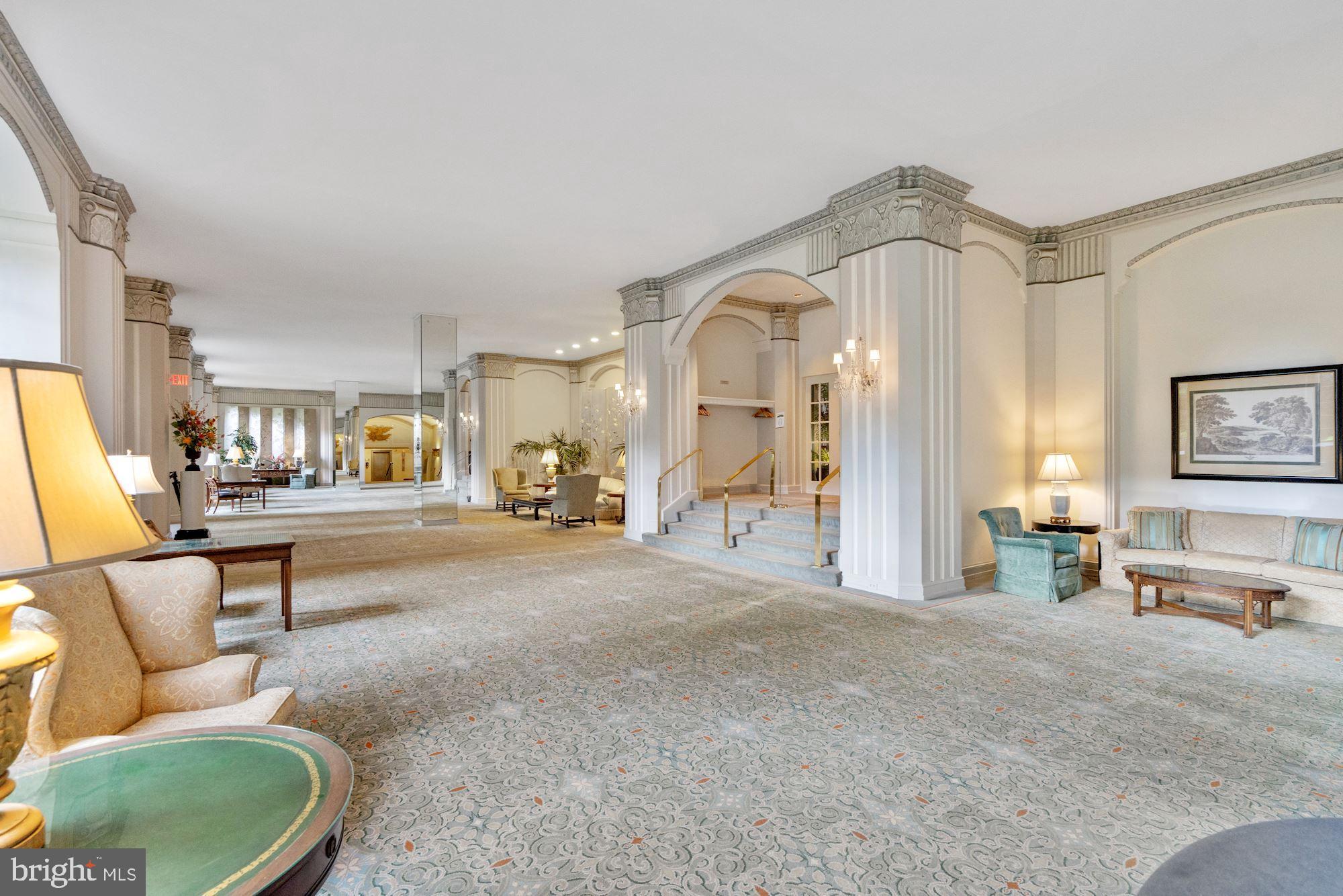 4000 Cathedral Ave NW #344-345b