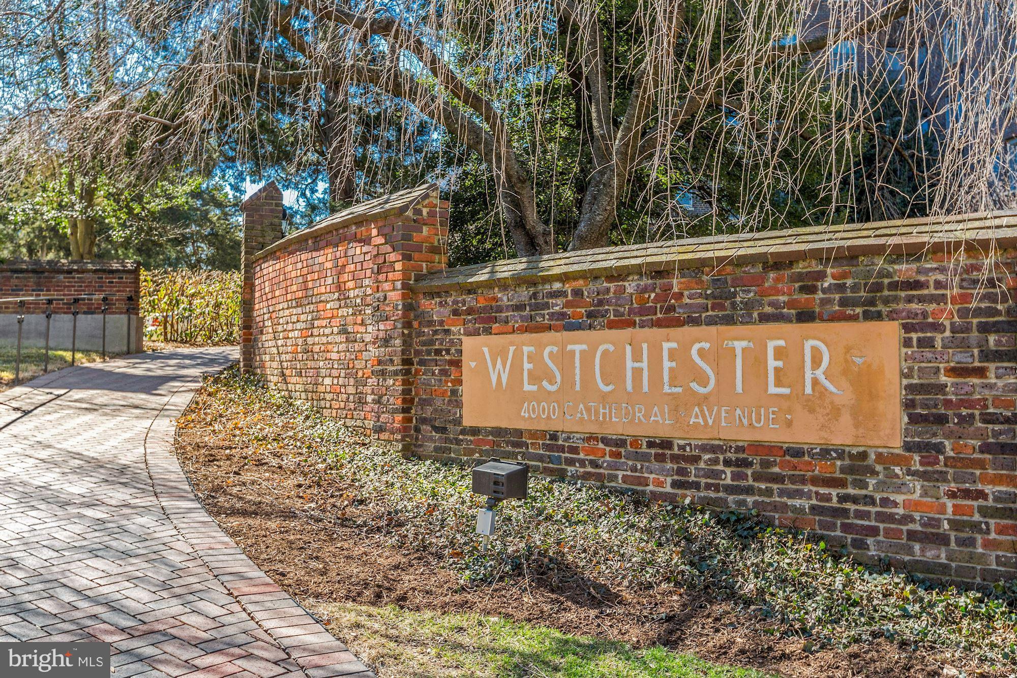 4000 Cathedral Ave NW #344-345b