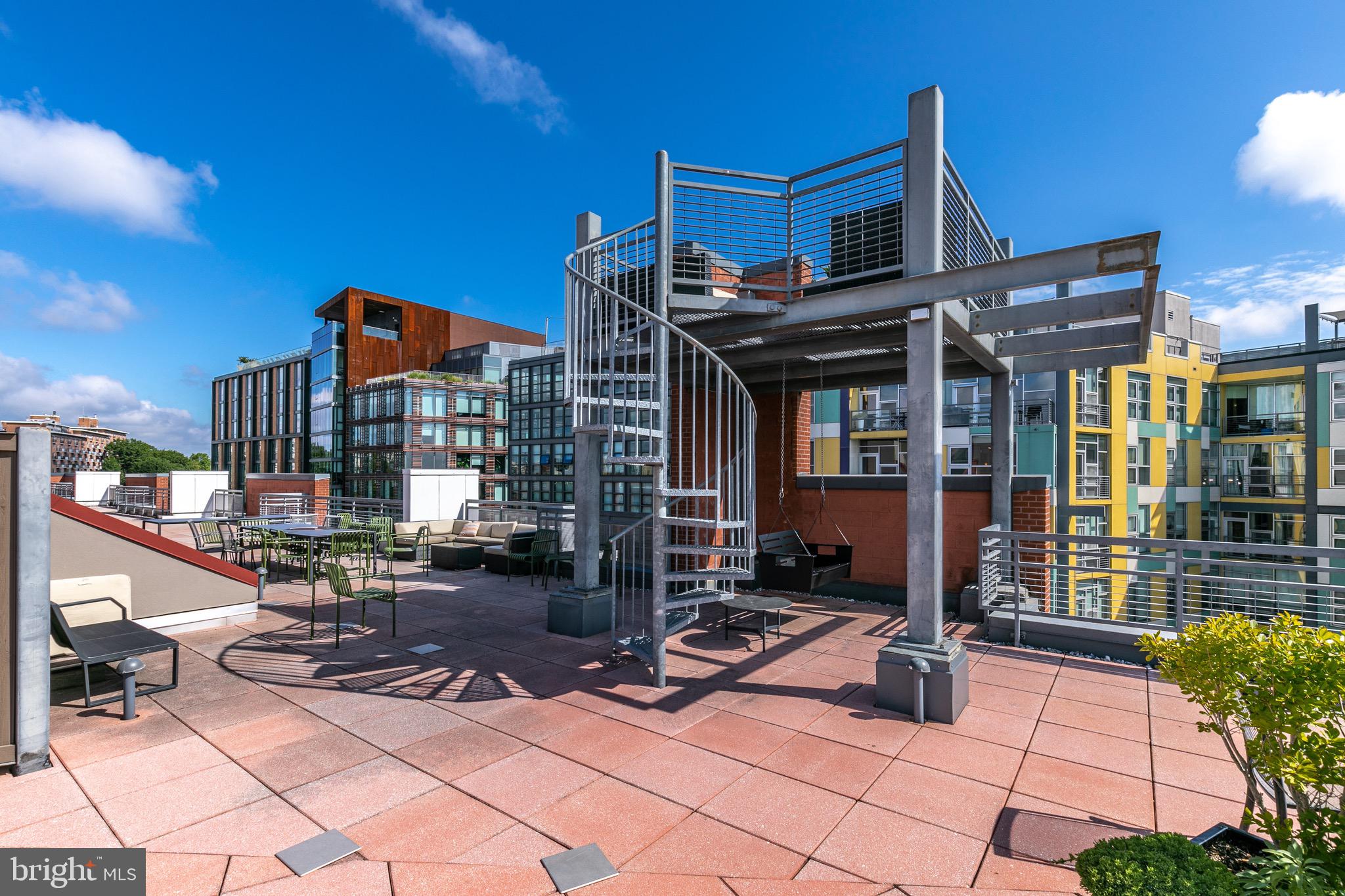 2120 Vermont Ave NW #109