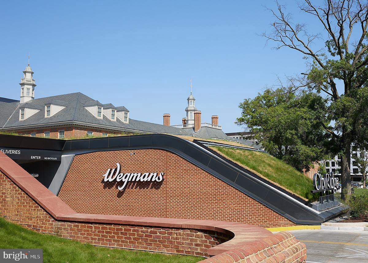 4100 Cathedral Ave NW #814