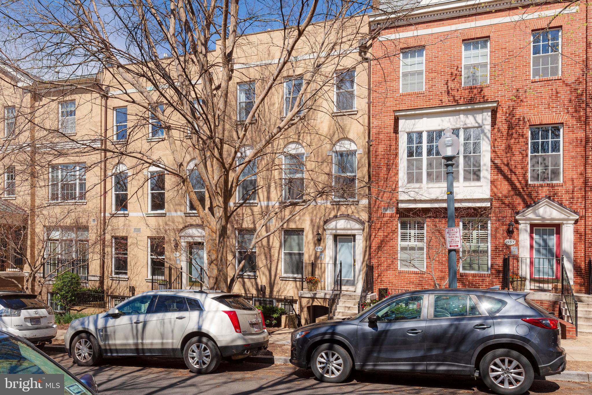 1939 Belmont Rd NW #1119