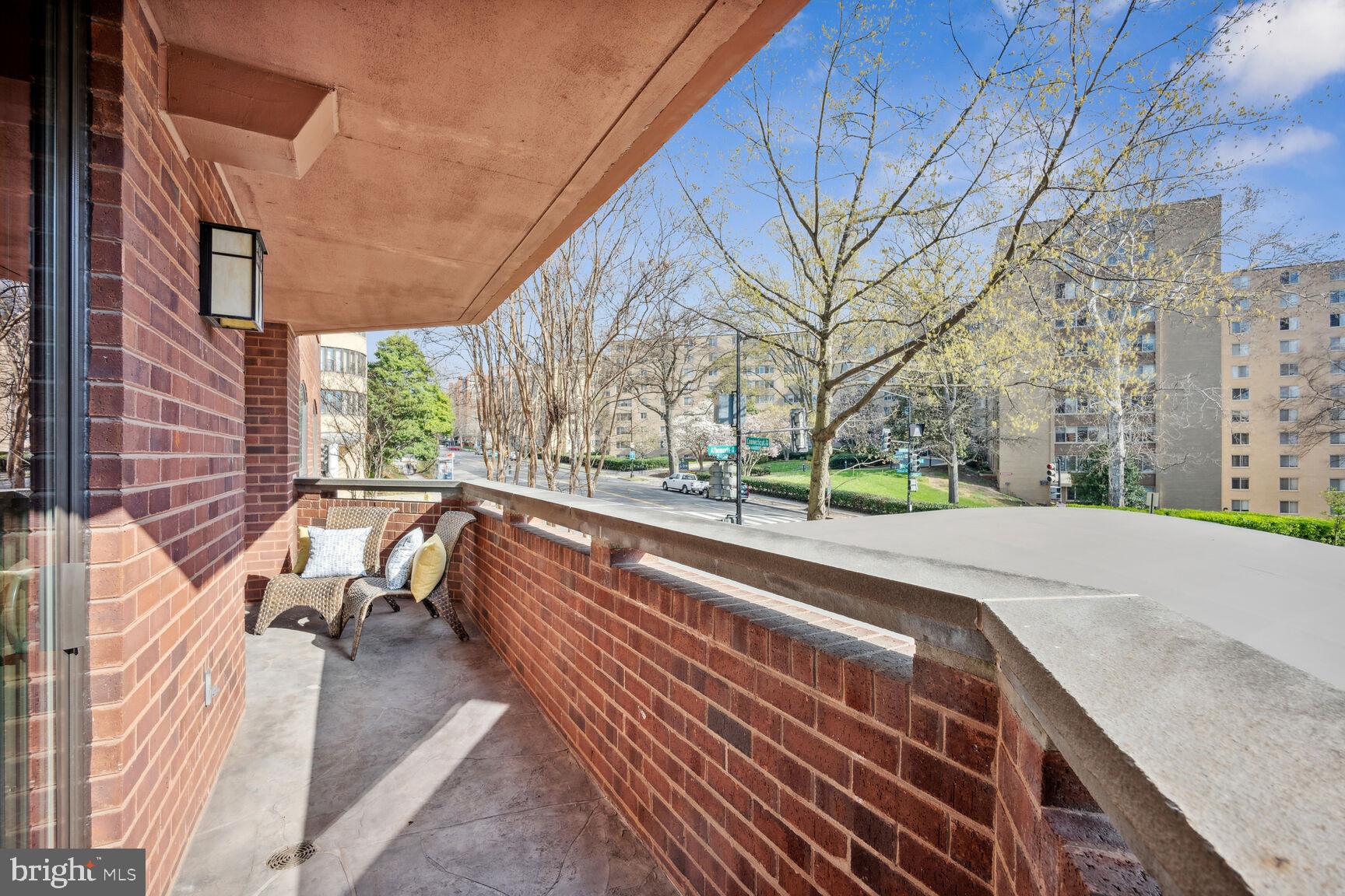 4444 Connecticut Ave NW #201