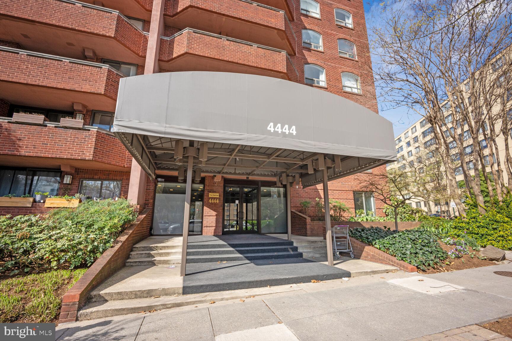 4444 Connecticut Ave NW #201