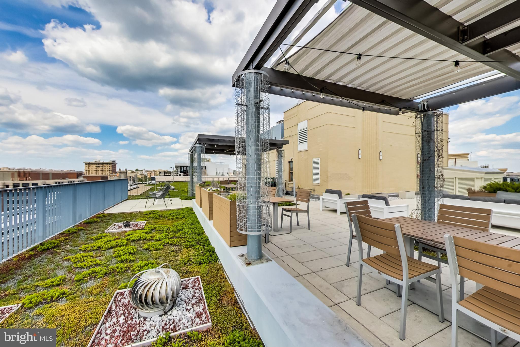 1 Scott Cir NW #620
