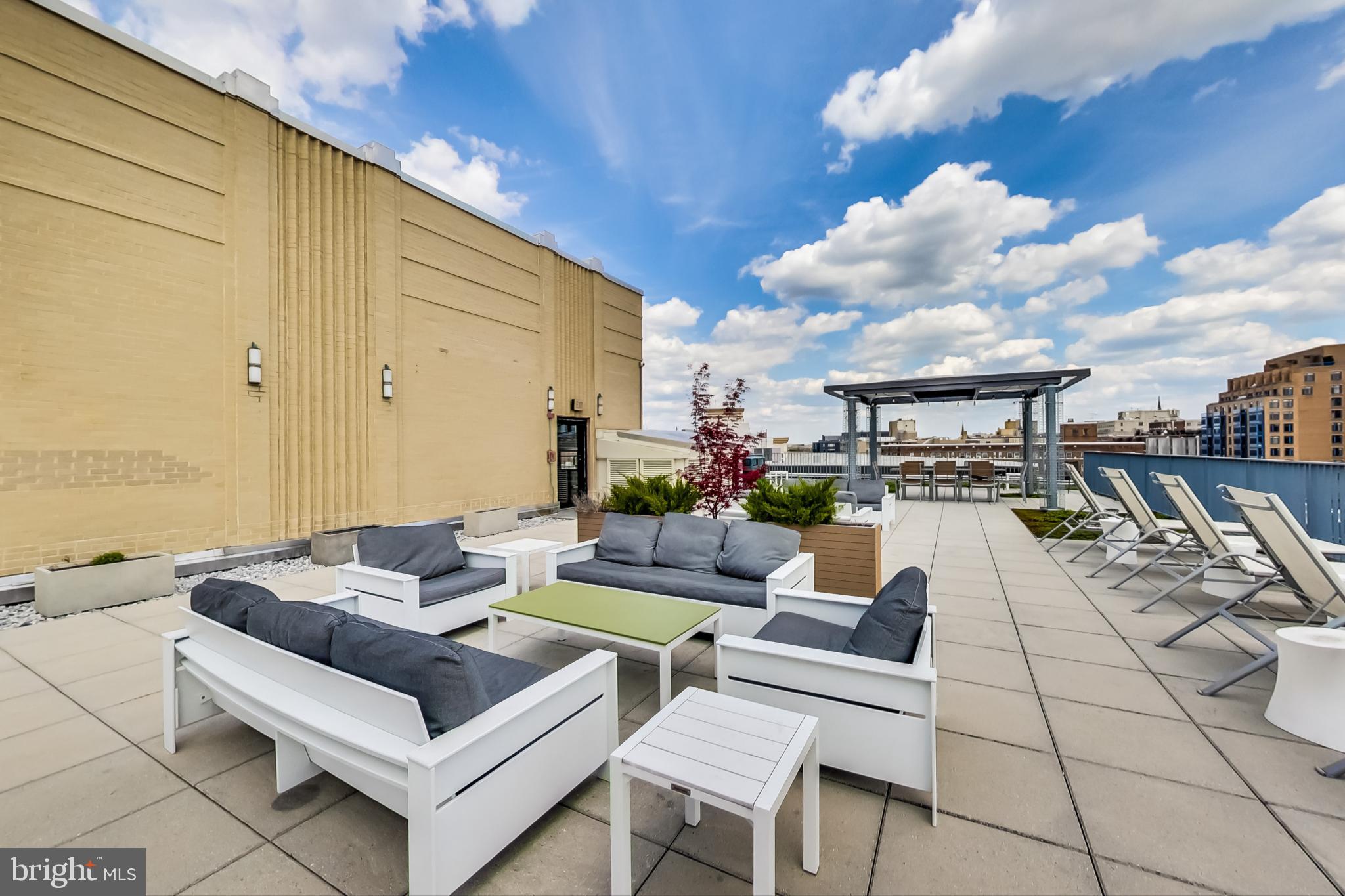 1 Scott Cir NW #620