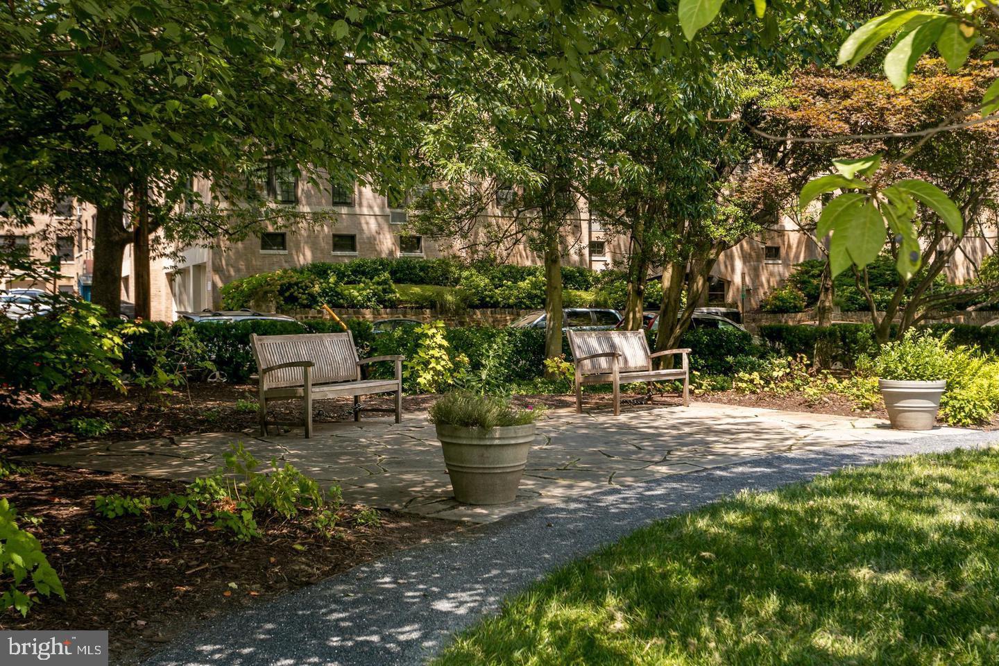 4600 Connecticut Ave NW #105