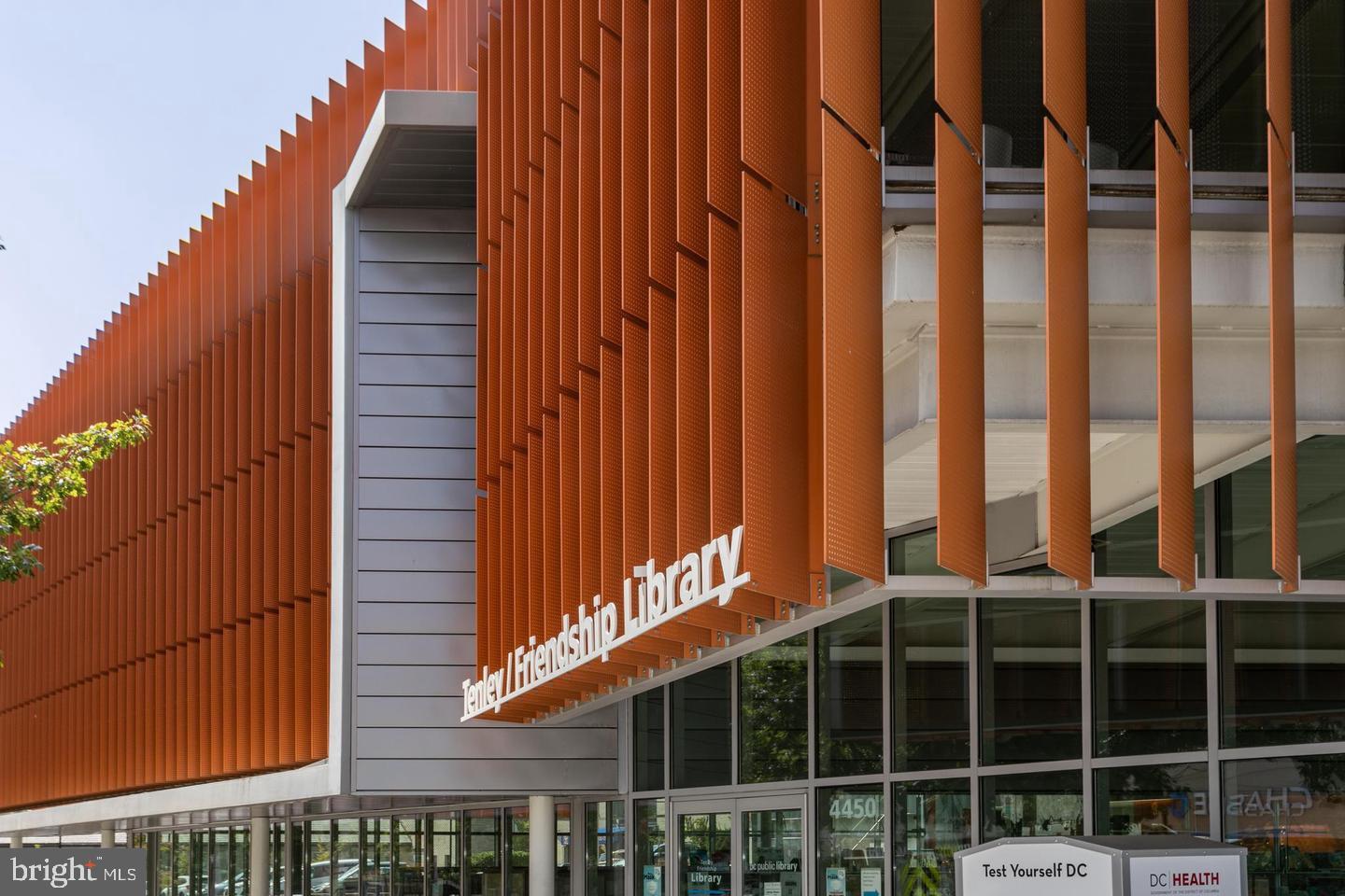 4600 Connecticut Ave NW #105