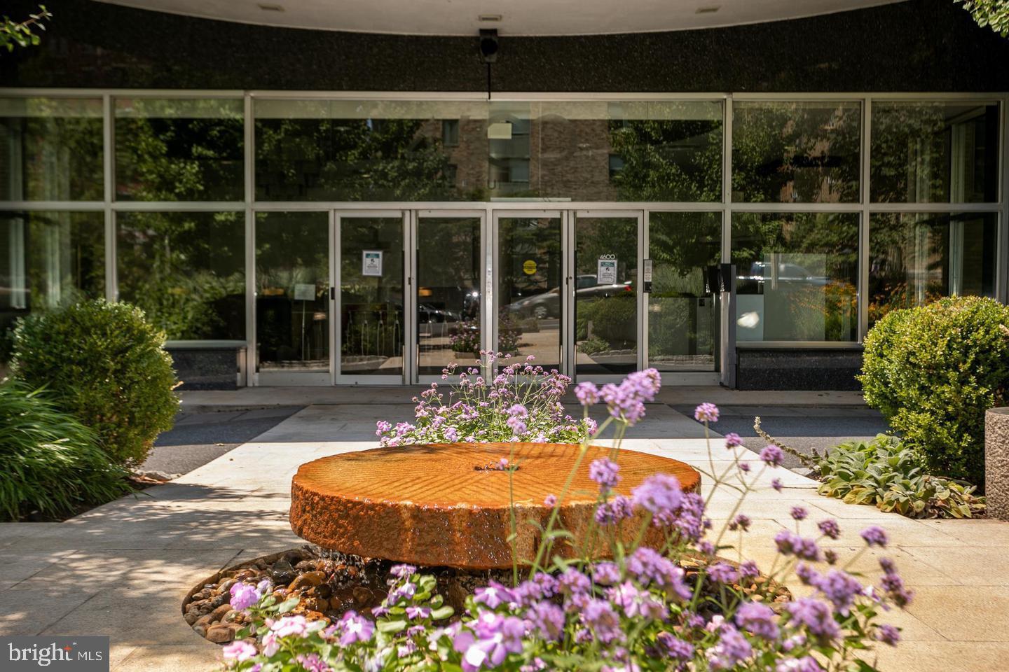 4600 Connecticut Ave NW #105