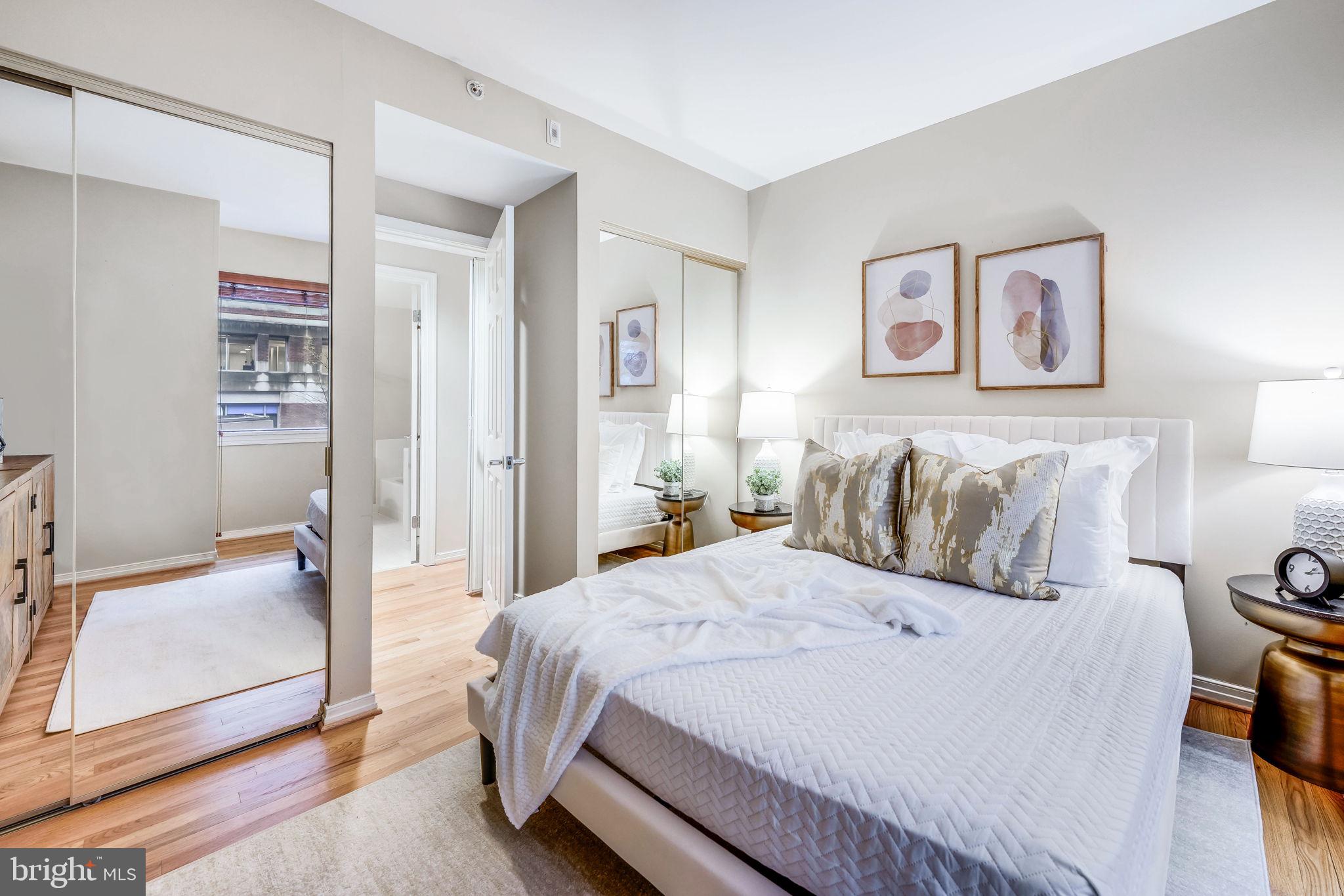2301 N St NW #207