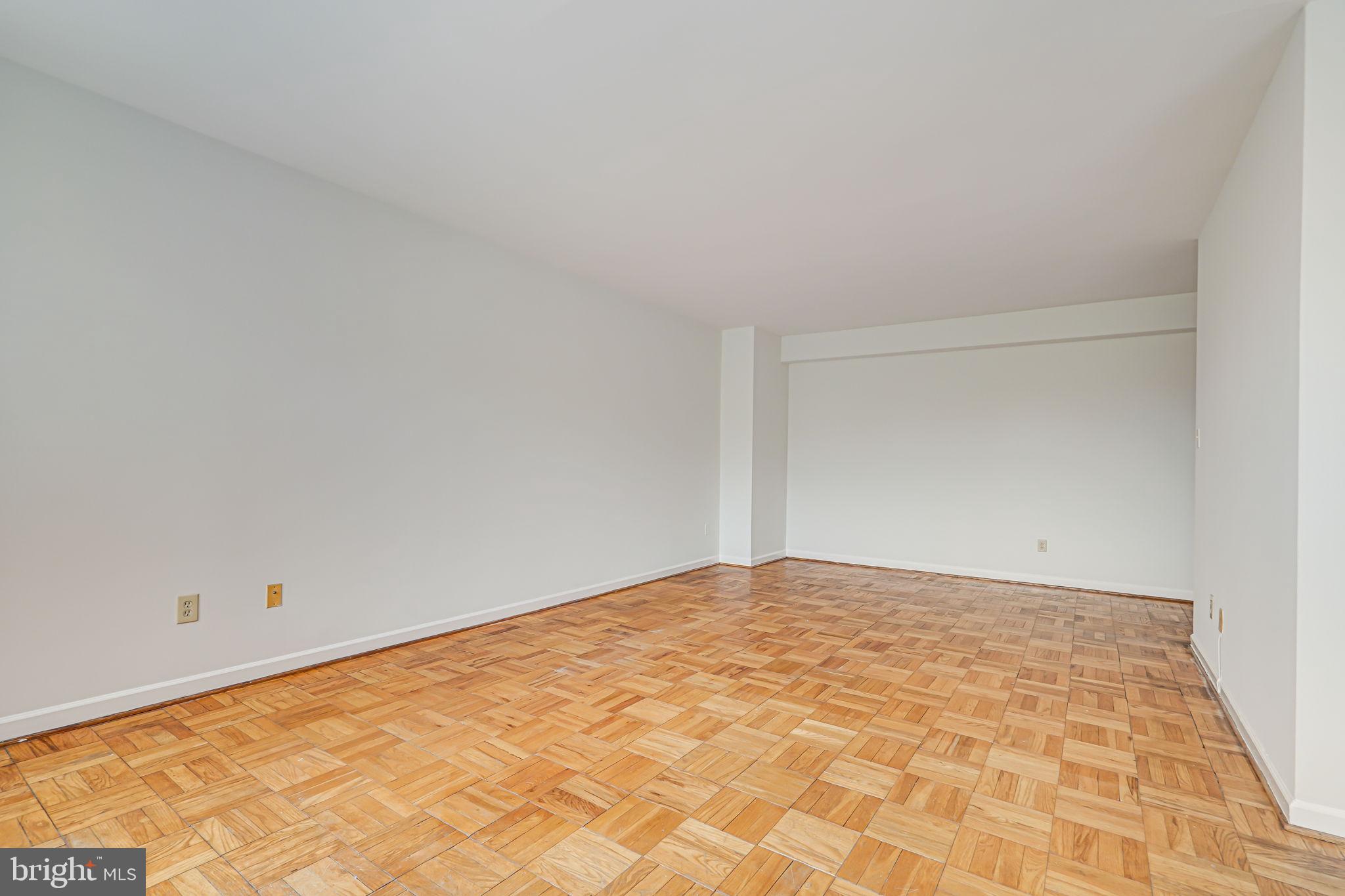 4301 Massachusetts Ave NW #5007
