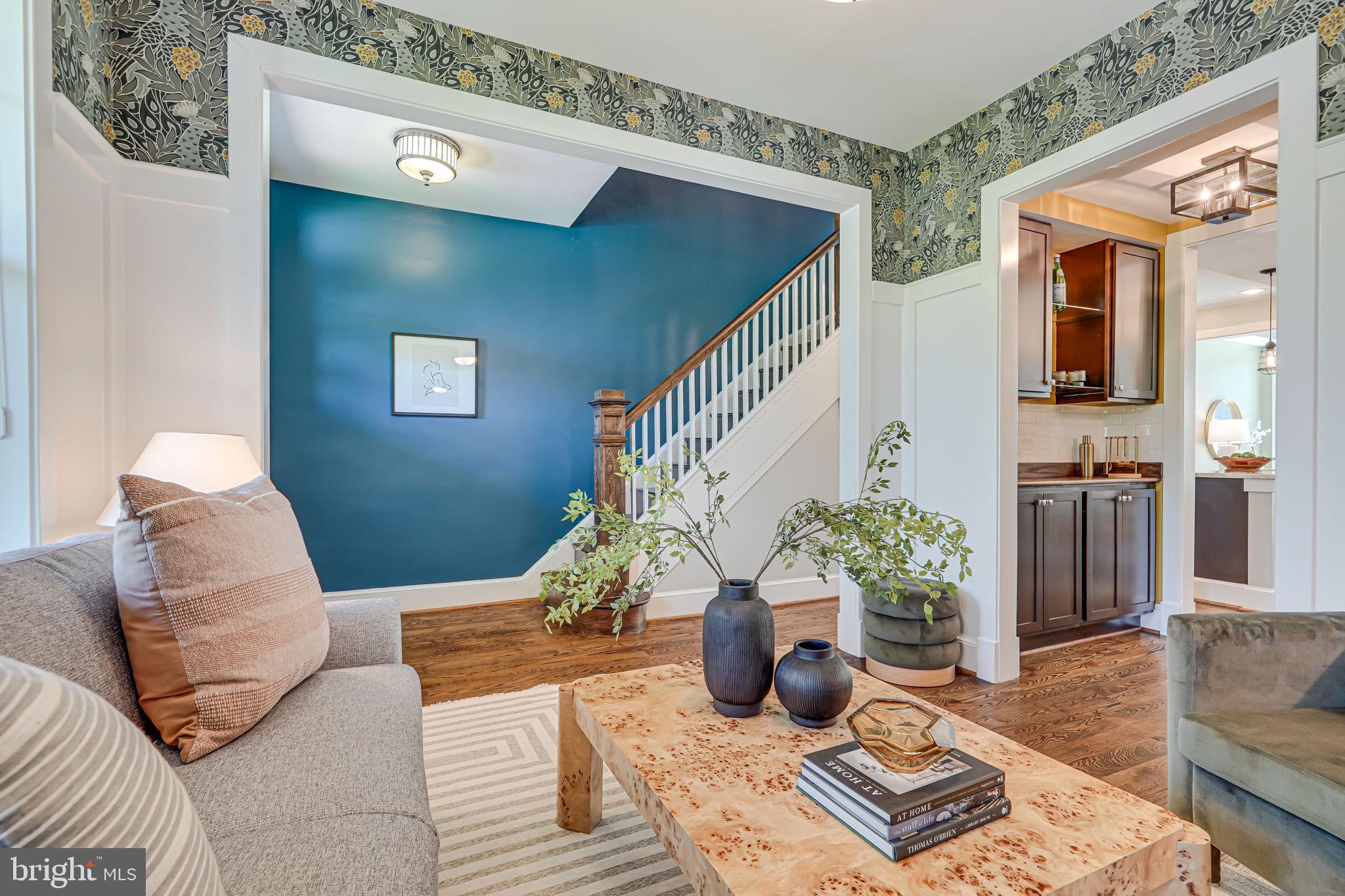 1603 E Capitol St SE