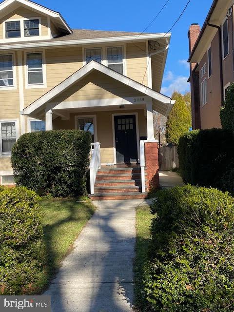 3819 Woodley Rd NW
