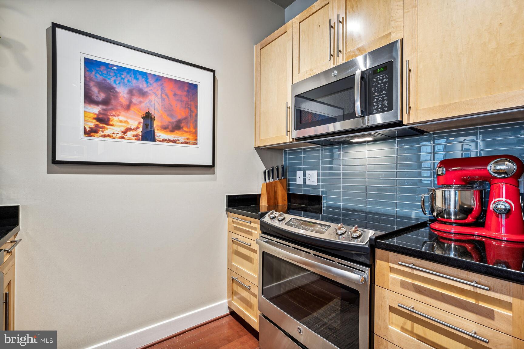 2125 14th St NW #304