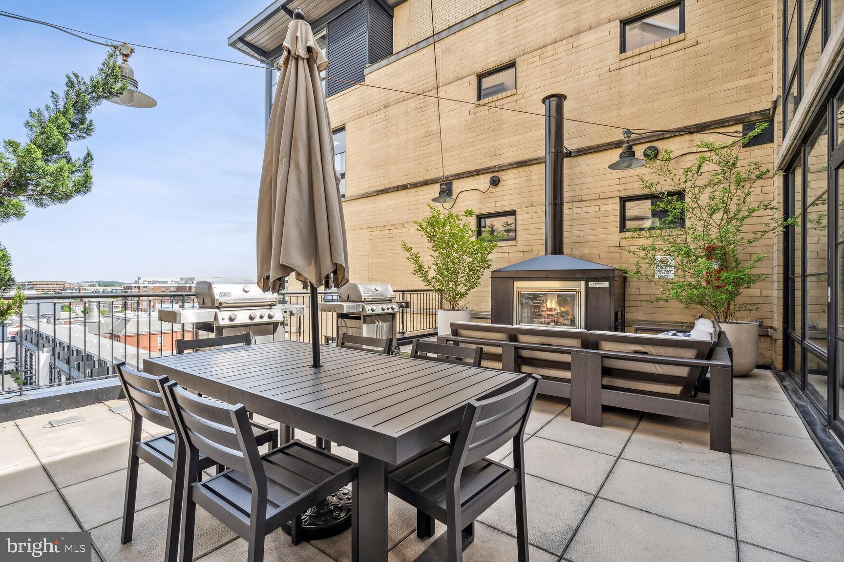 2125 14th St NW #304