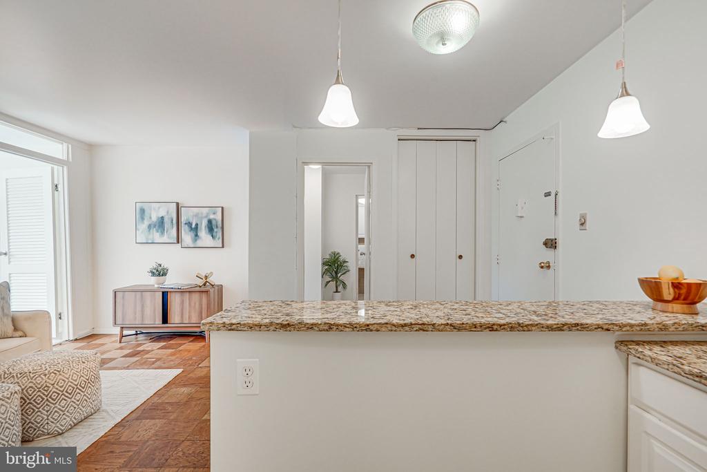 2401 H St NW #301