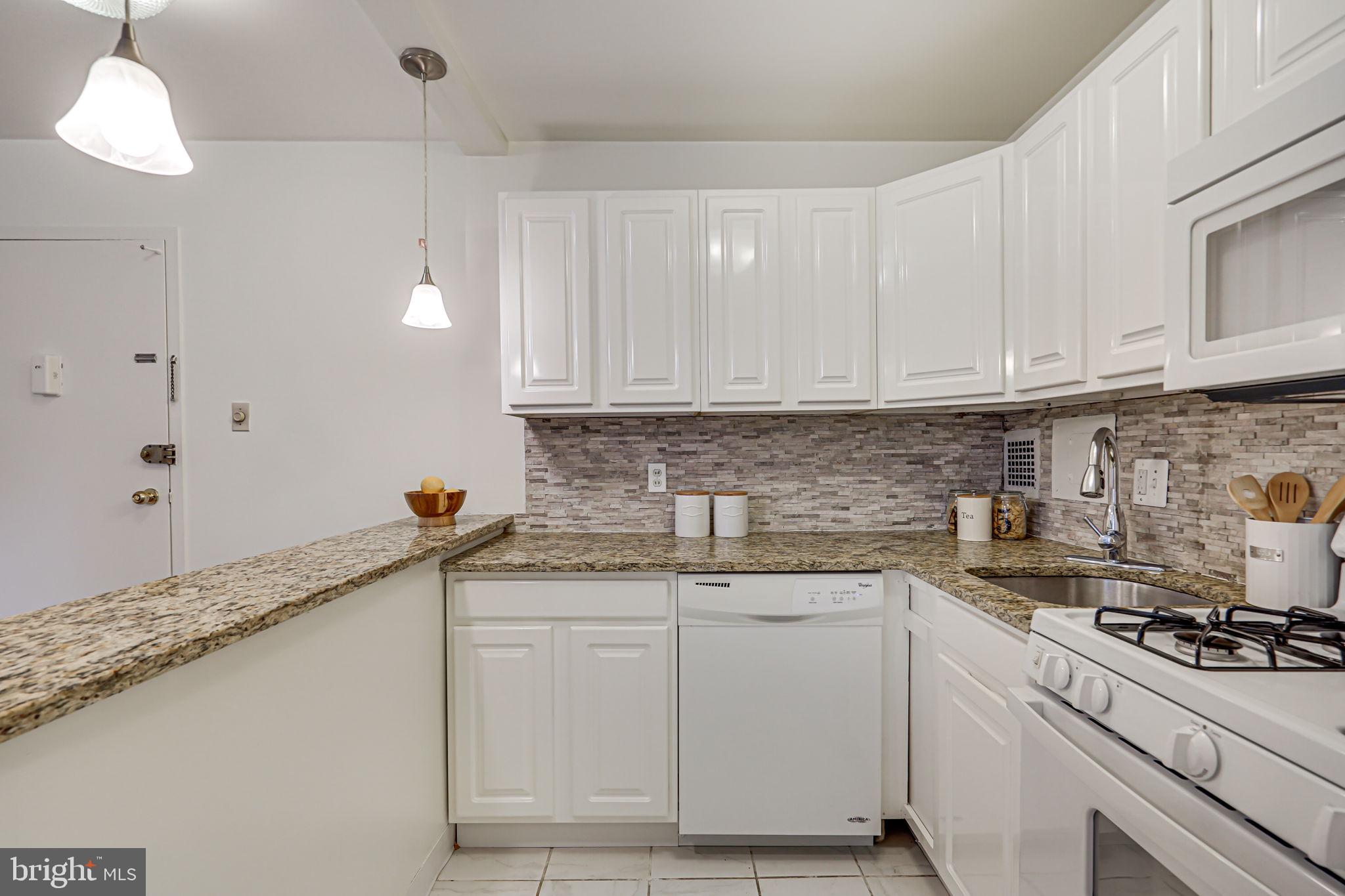 2401 H St NW #301
