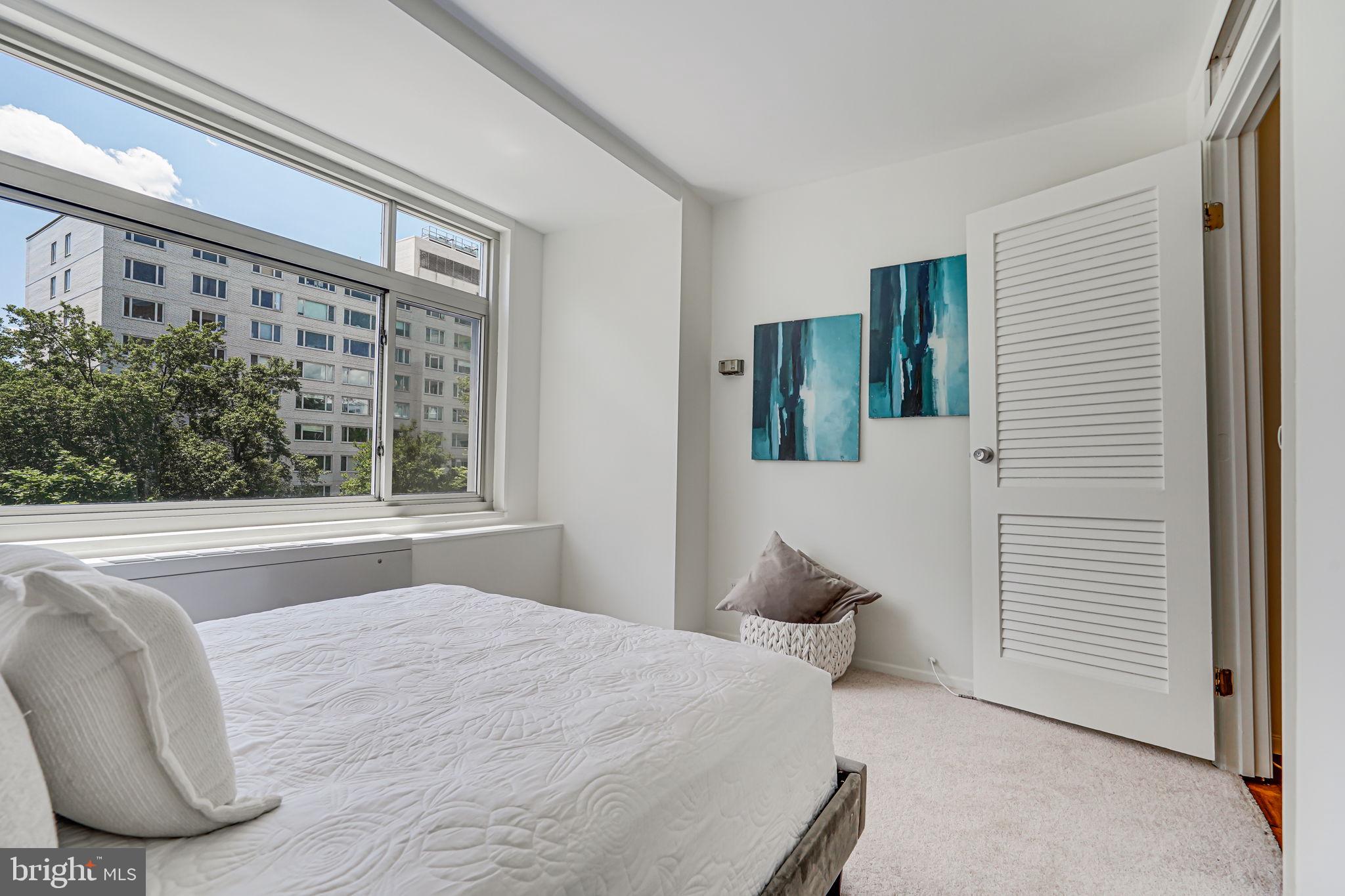 2401 H St NW #301