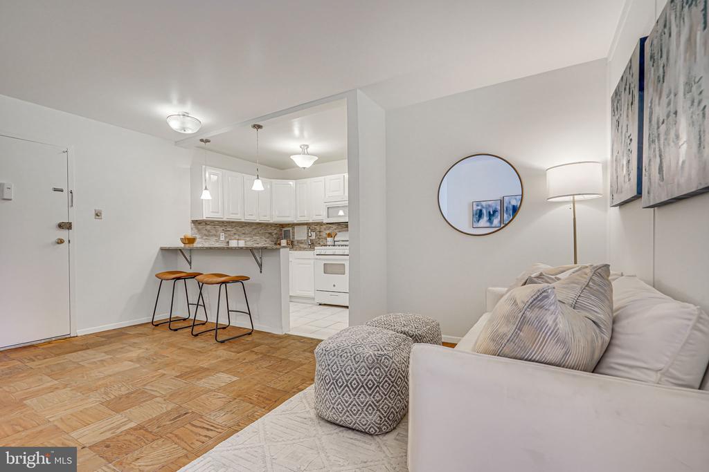 2401 H St NW #301