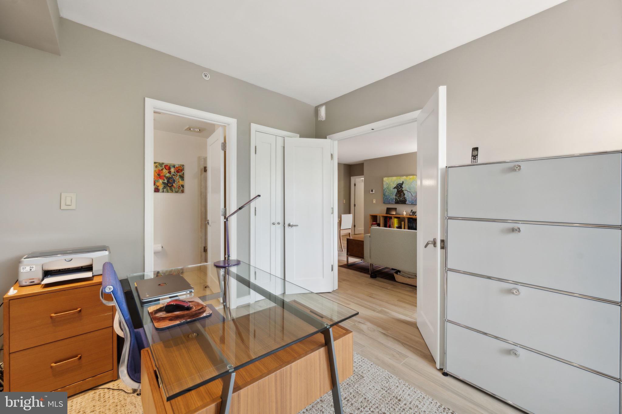 2301 N St NW #301
