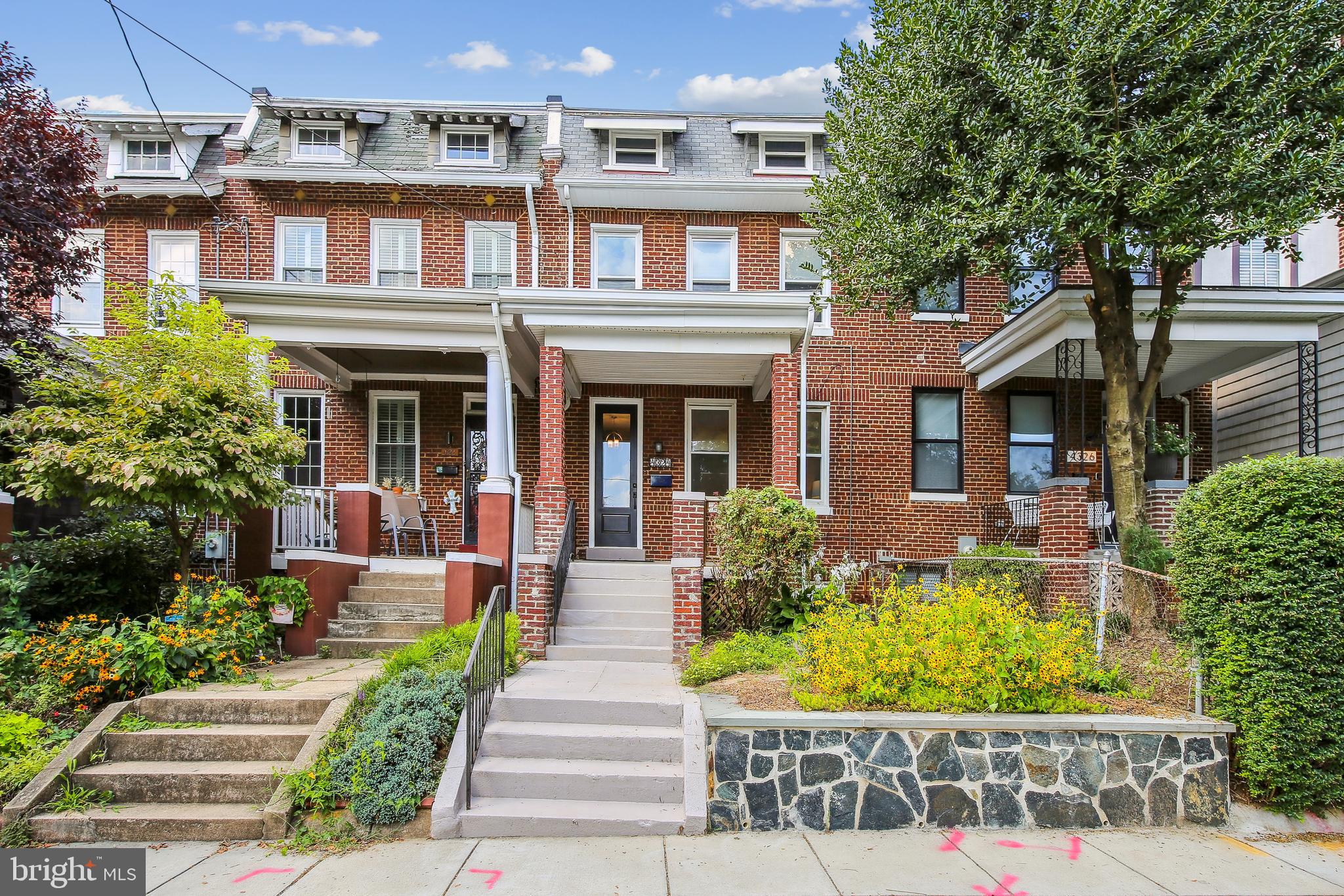 4324 15th St NW