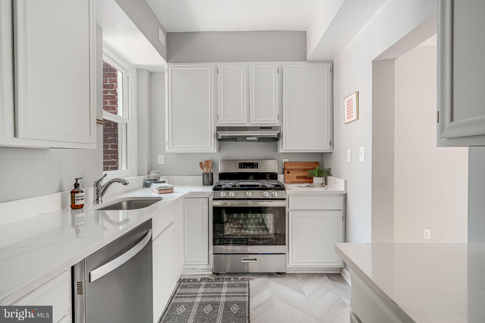 1831 California St NW #22