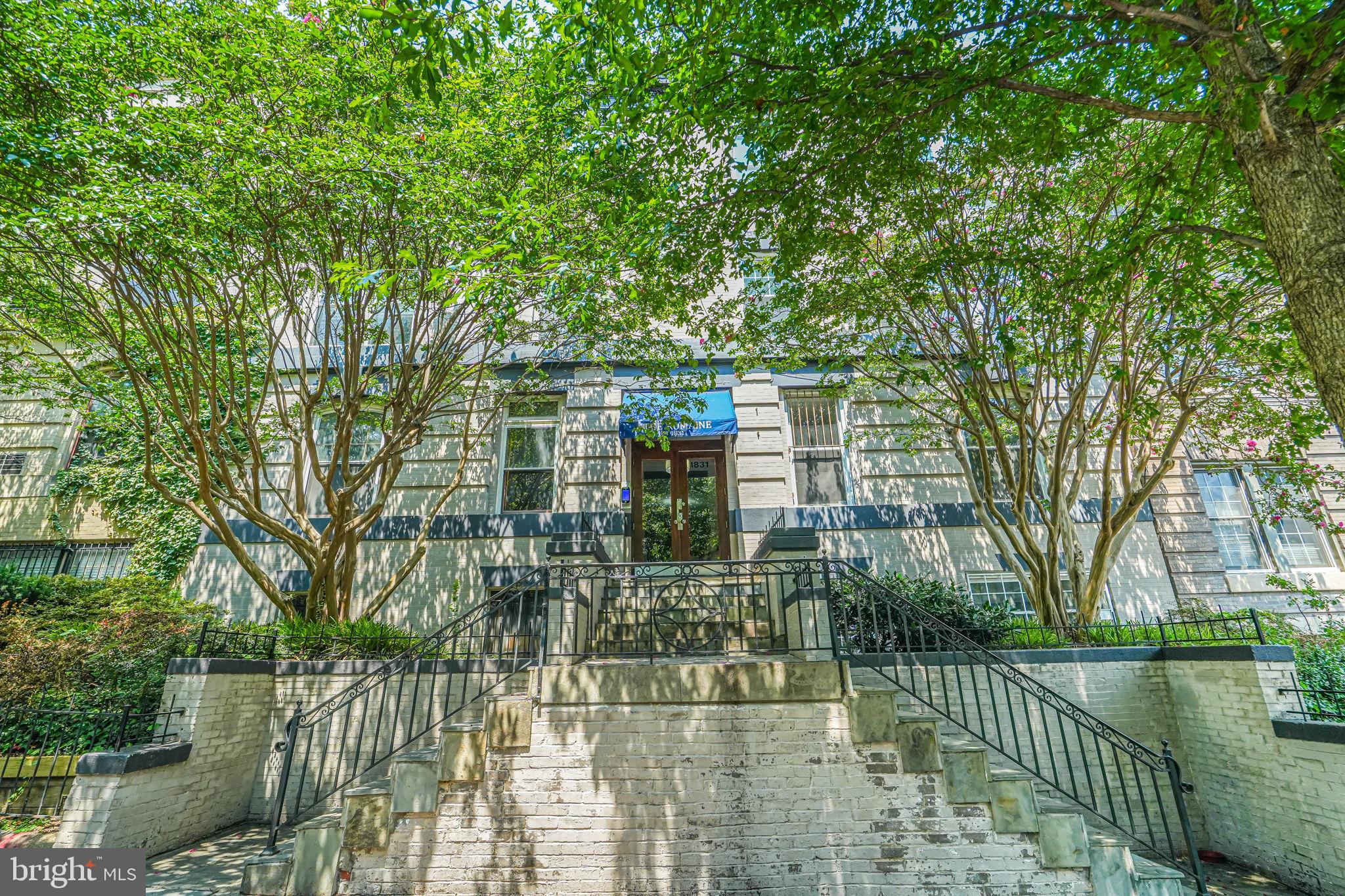 1831 California St NW #22