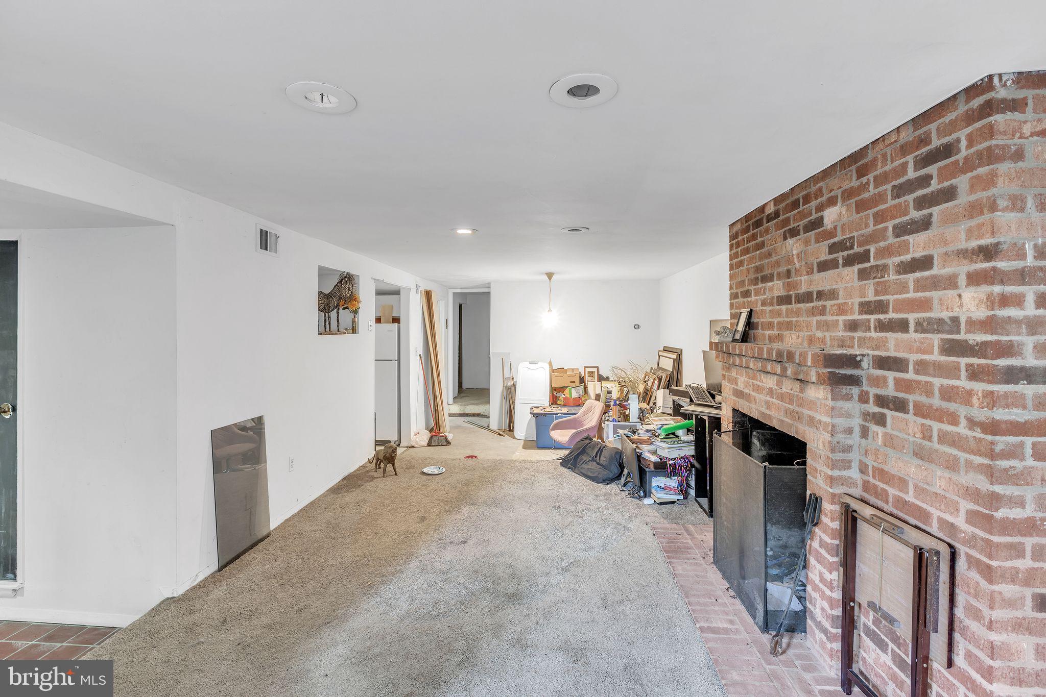 320 Maryland Ave NE