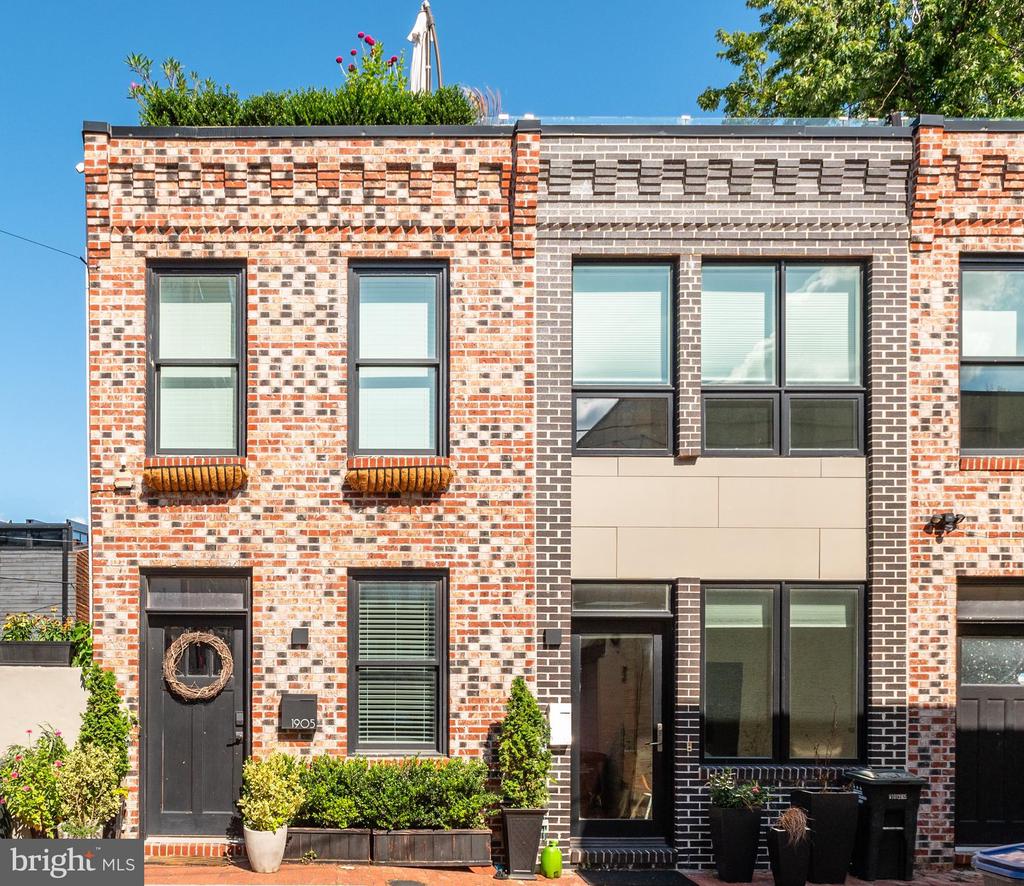 1905 9 1/2 St NW