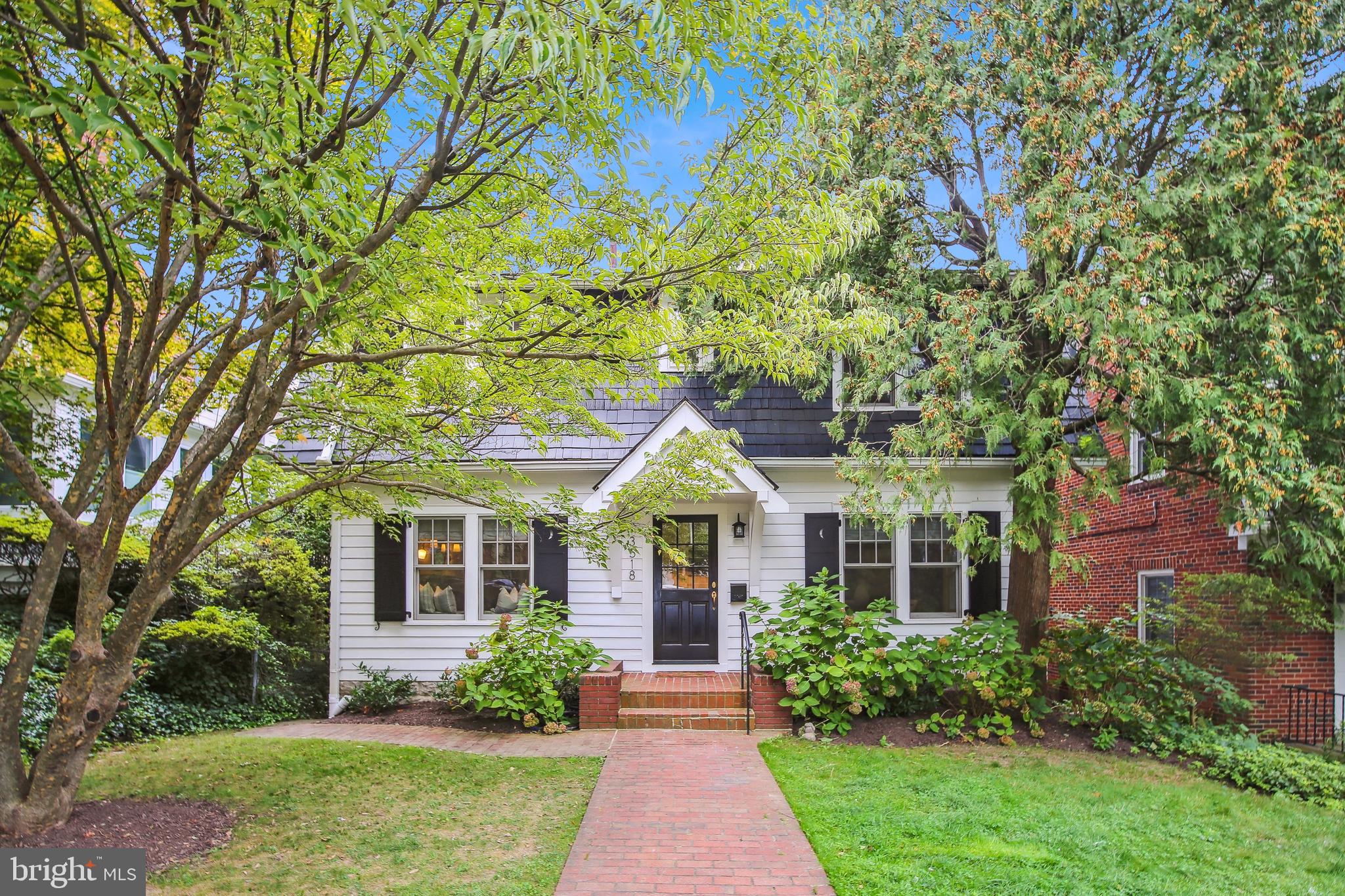 3518 Northampton St NW