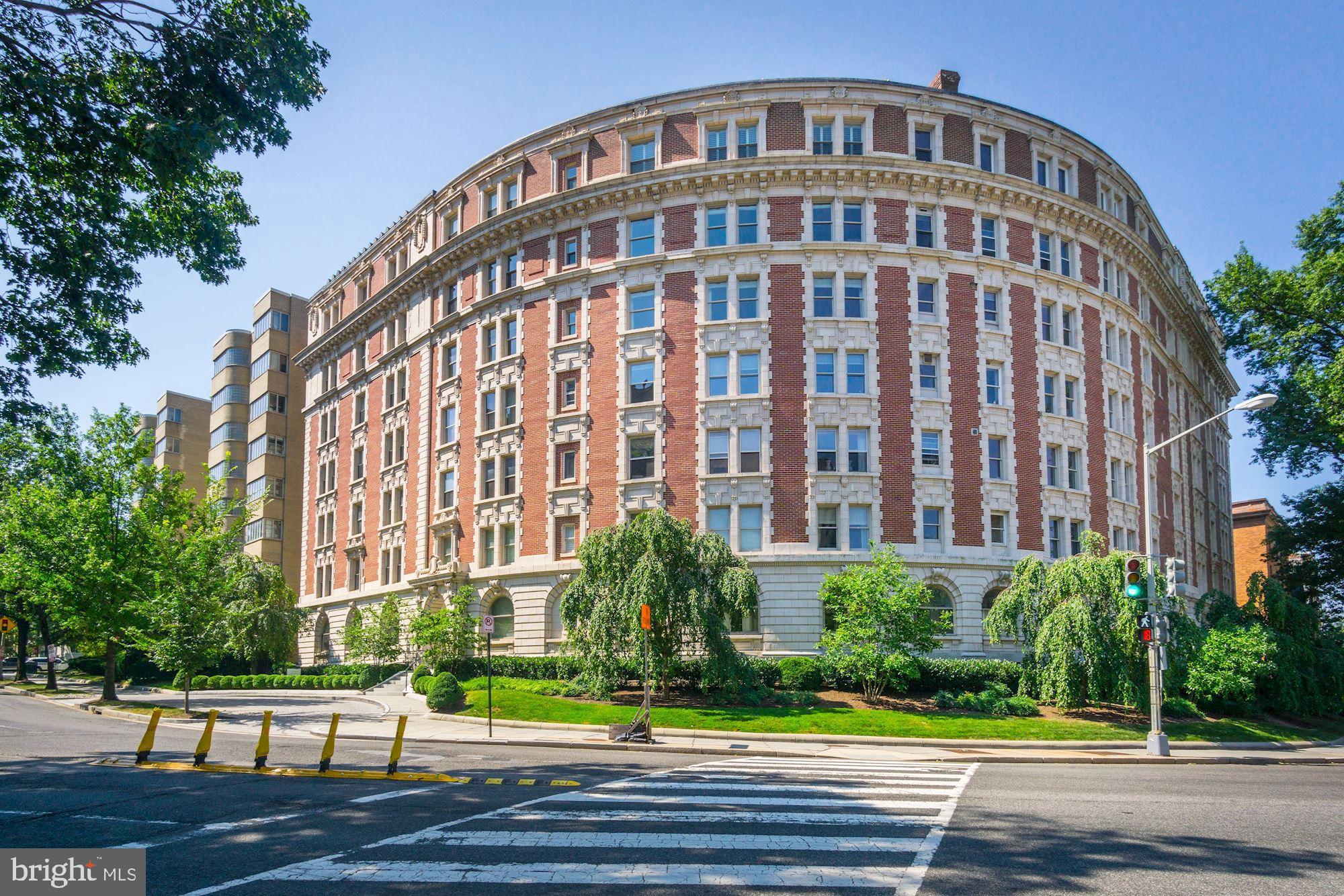 2126 Connecticut Ave NW #32