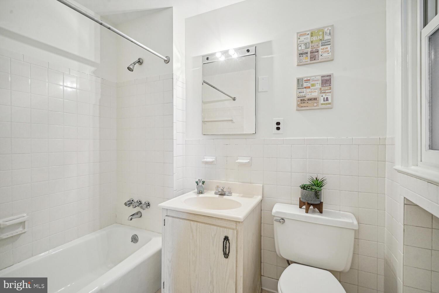 2126 Connecticut Ave NW #32