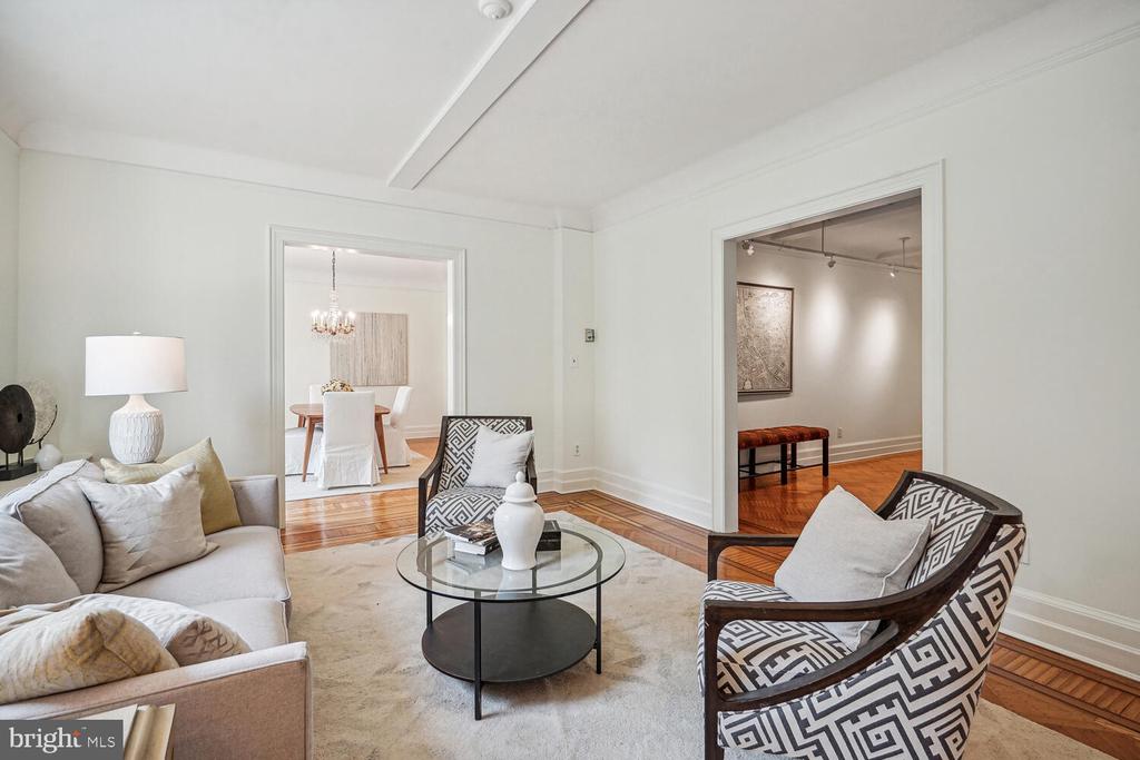 2126 Connecticut Ave NW #32