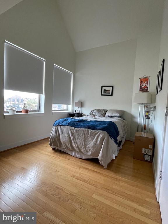 1615 New Hampshire Ave NW #52